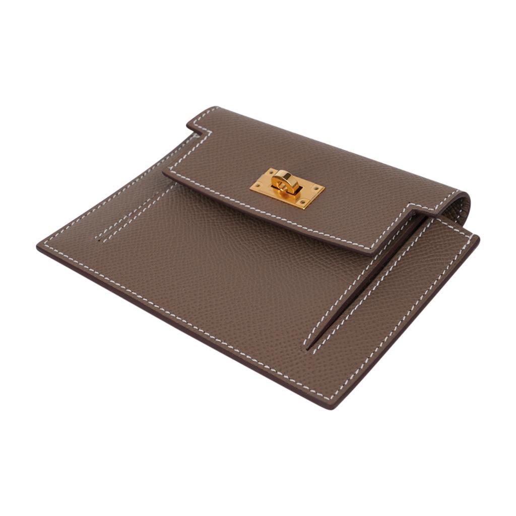 Women's Hermes Kelly Pocket Compact Wallet Etoupe Epsom Gold Hardware New w/Box