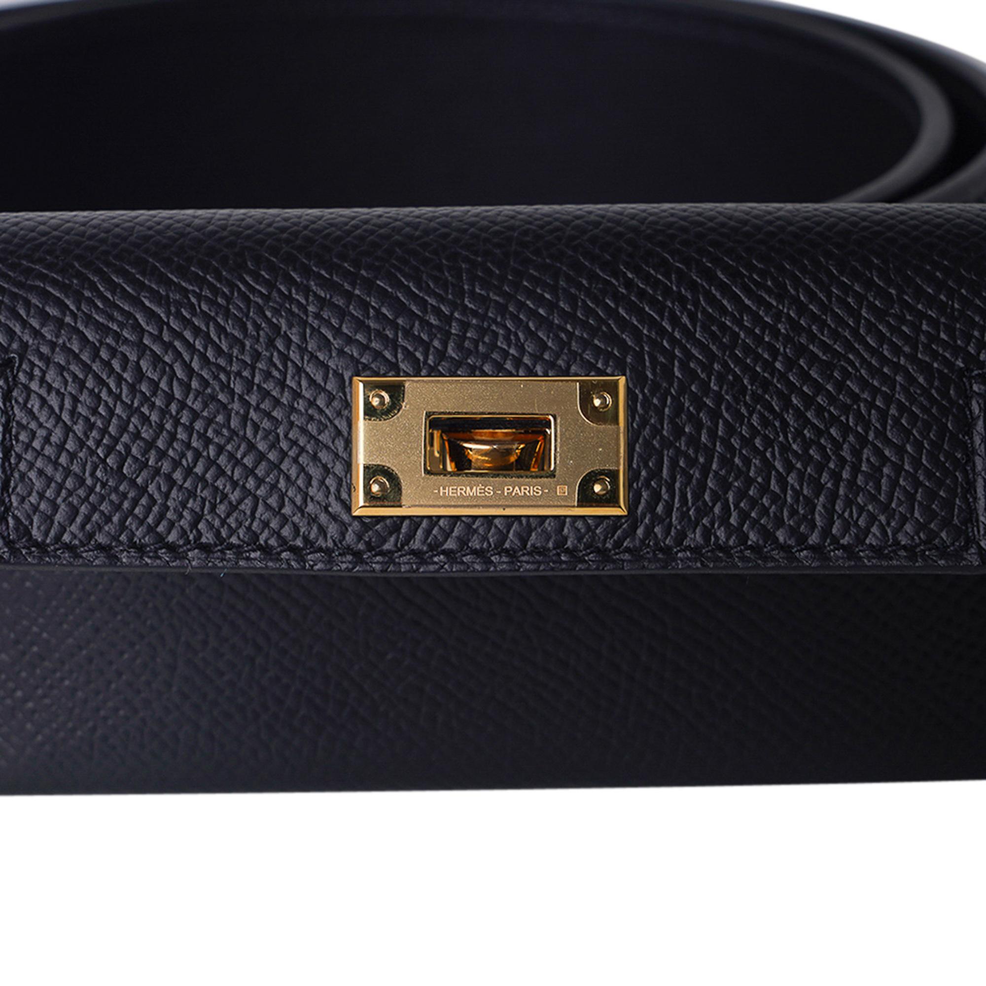 Hermes Kelly Pocket Shoulder Strap Black Swift Epsom Gold Hardware For Sale 4
