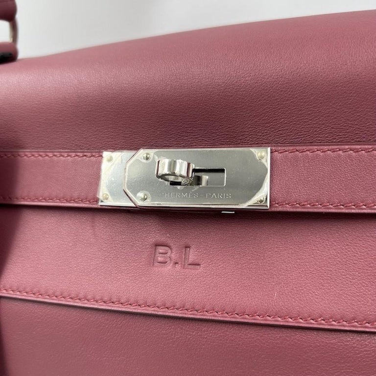 HERMES Kelly Relax 50 Pink Lilac Sikkim Calfskin Leather In Excellent Condition For Sale In Paris, FR