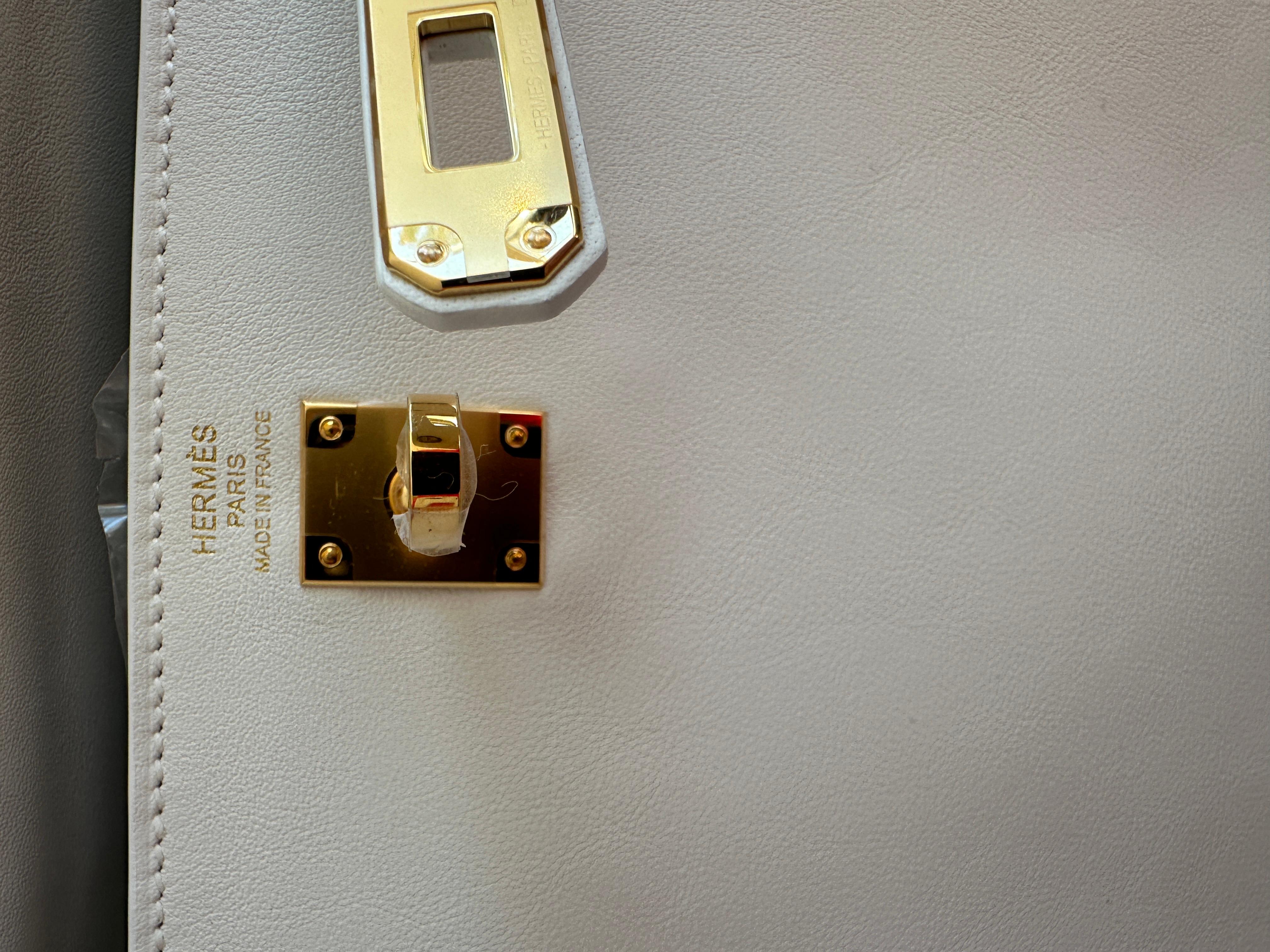 Hermes Kelly Retourne 25 New White Swift Gold Hardware In New Condition In West Chester, PA
