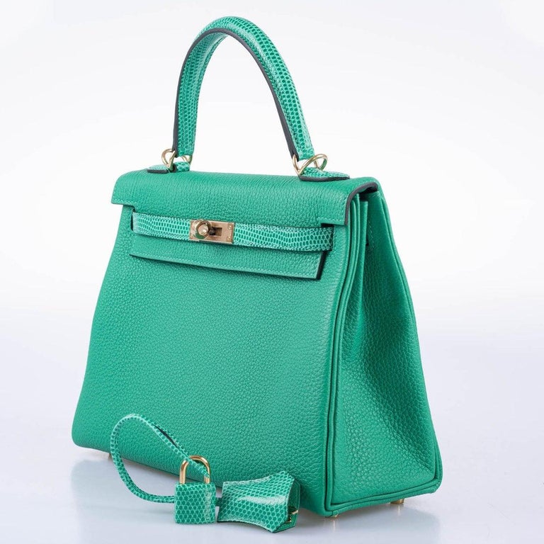Hermès Kelly Touch 25 Vert Menthe Lizard/Togo PBHW ○ Labellov ○ Buy and  Sell Authentic Luxury