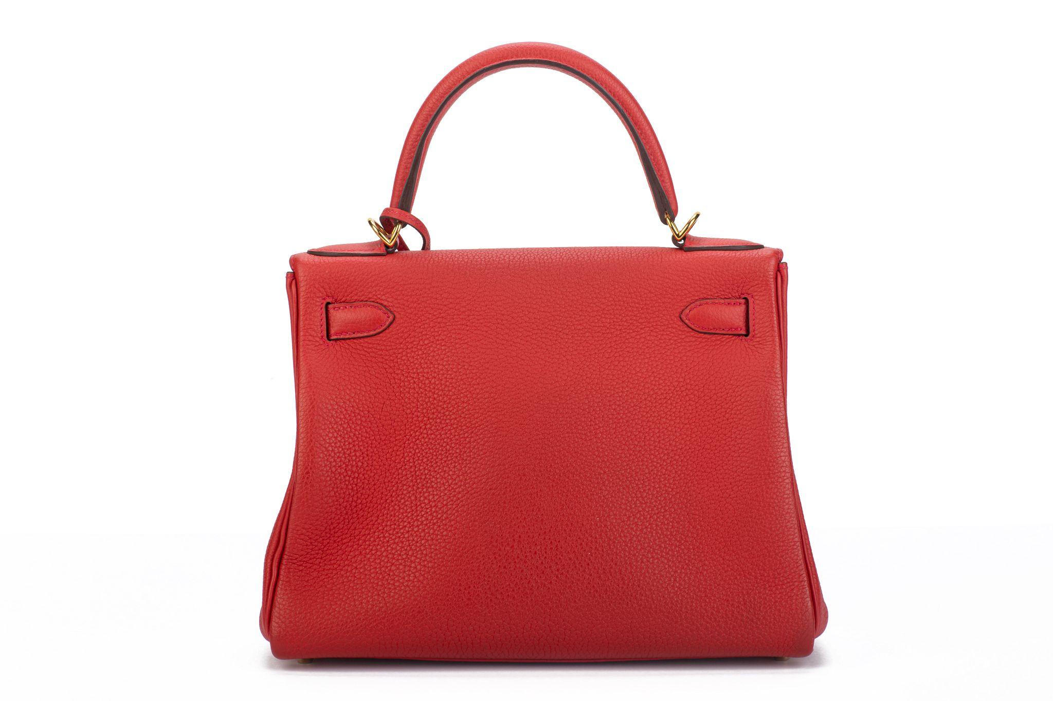 Hermès Kelly Retourne 28 Geranium Togo In Excellent Condition For Sale In West Hollywood, CA