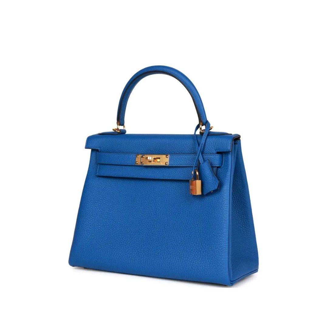 Hermes Kelly 28 Retourne Bleu France Togo Leather Gold Hardware

Condition: Brand New 
Material: Togo Leather
Measurements: (W)28cm × (H)22cm × (D)11.5cm
Hardware: Gold plated
 
*Comes in full original packaging. 
*Includes original Hermes raincover