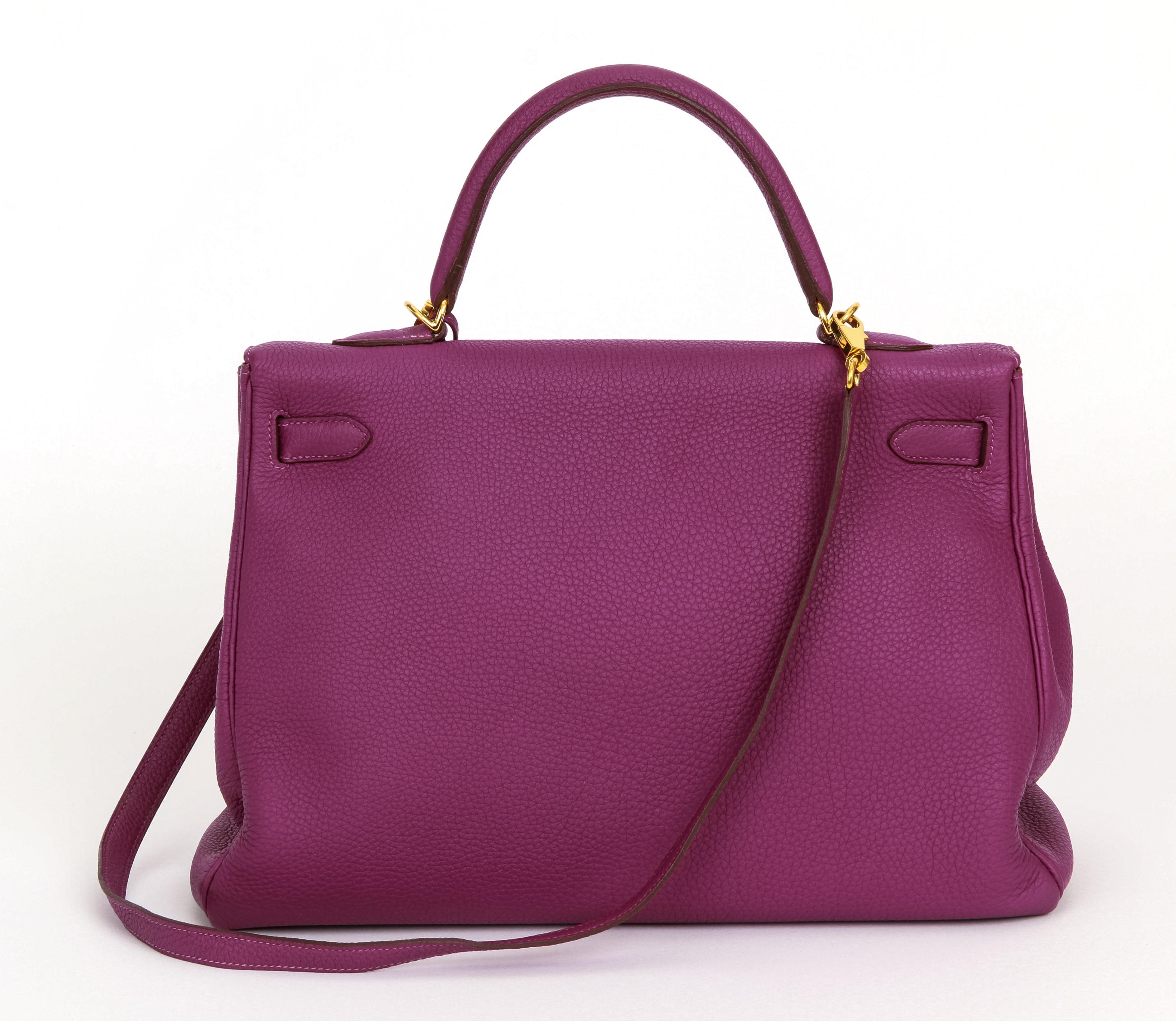 Hermes Kelly Retourne 35 Anemone Togo GH Bag In Excellent Condition In West Hollywood, CA