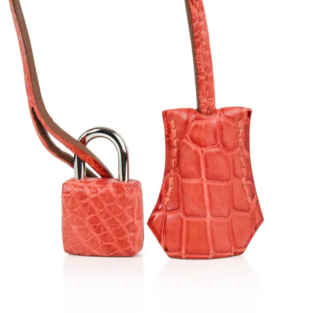 Kelly Retourne 35 Sanguine Matte Alligator-Tasche mit Palladium-Hardware  im Angebot 2