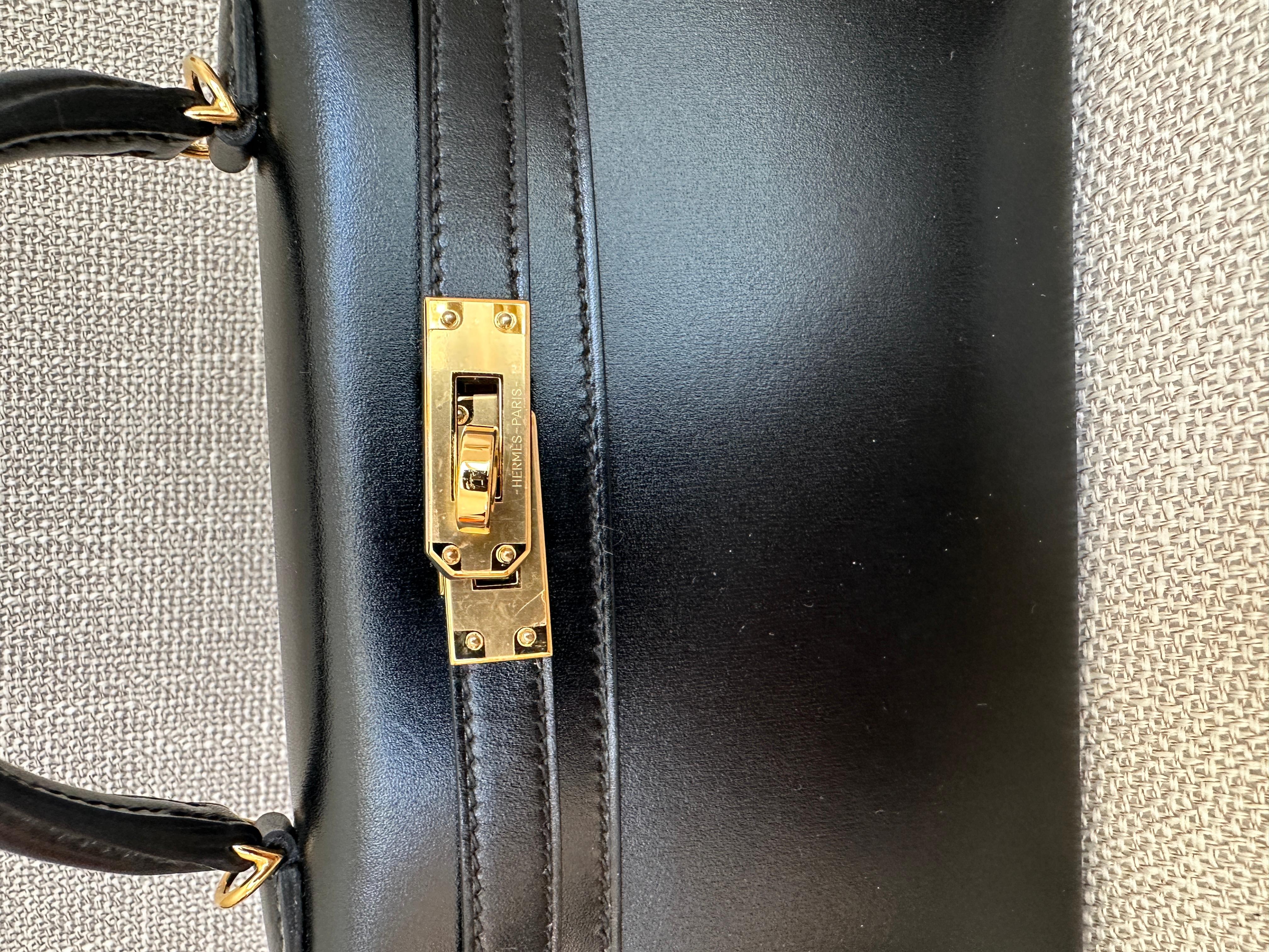 Hermes Kelly Sellier 20 Black Box Gold Hardware Bag W For Sale 8
