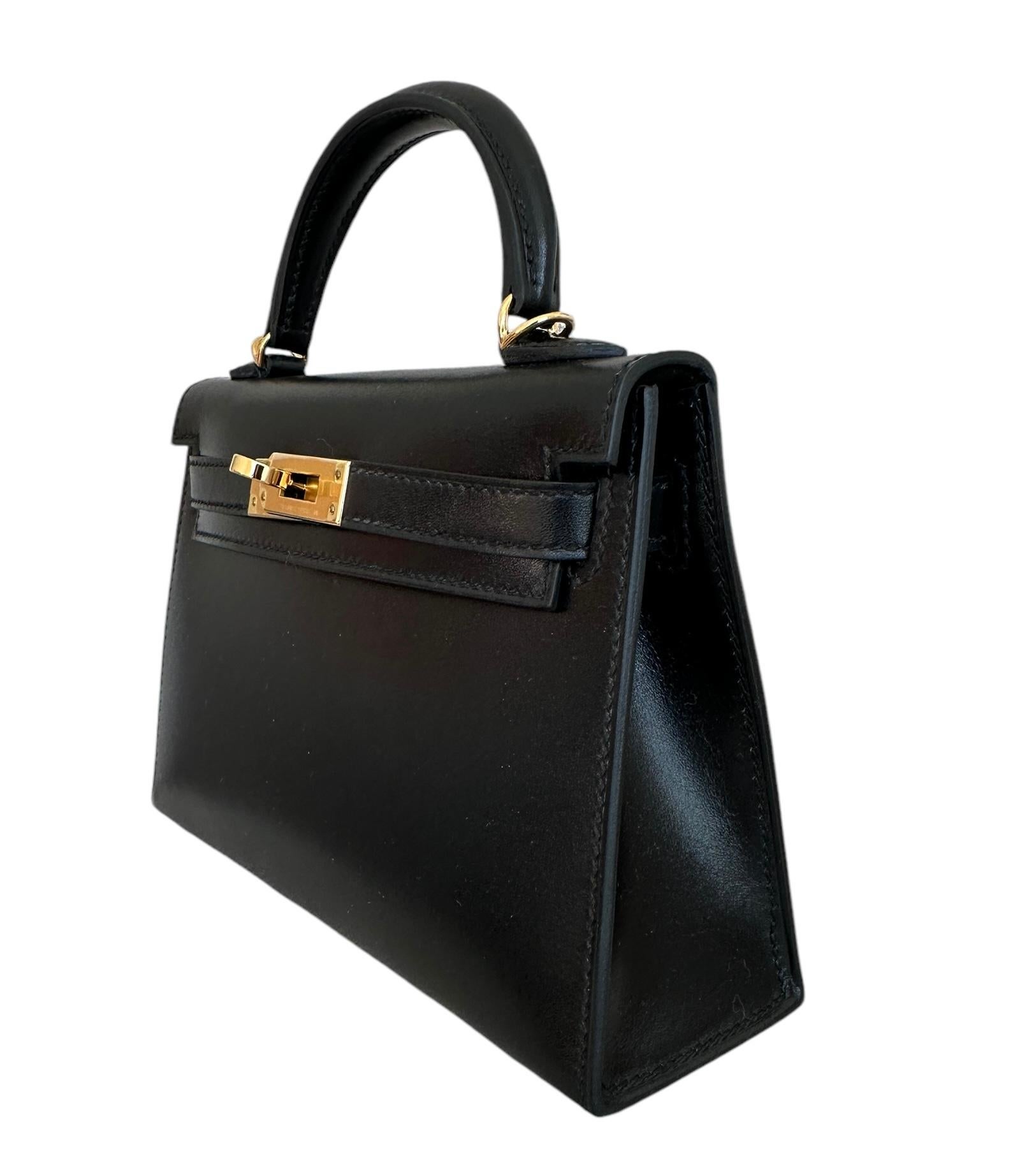 Hermes Kelly Sellier 20 Black Box Gold Hardware Bag W For Sale 2