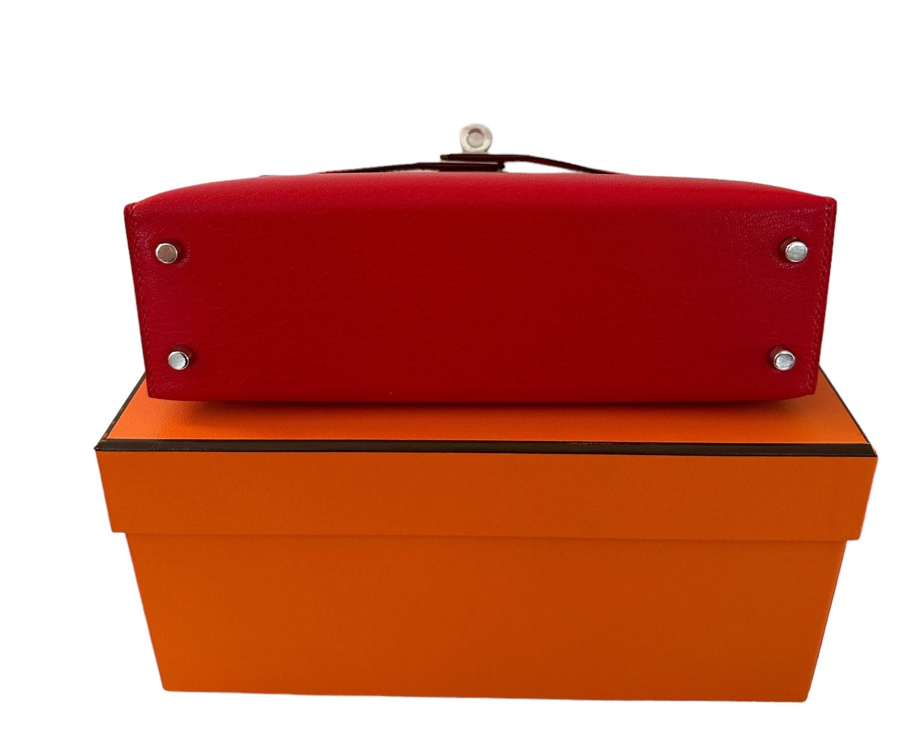Hermes Kelly Sellier 20 Mini Rouge de Coeur Bag Chevre Leather B Stamp In New Condition In West Chester, PA