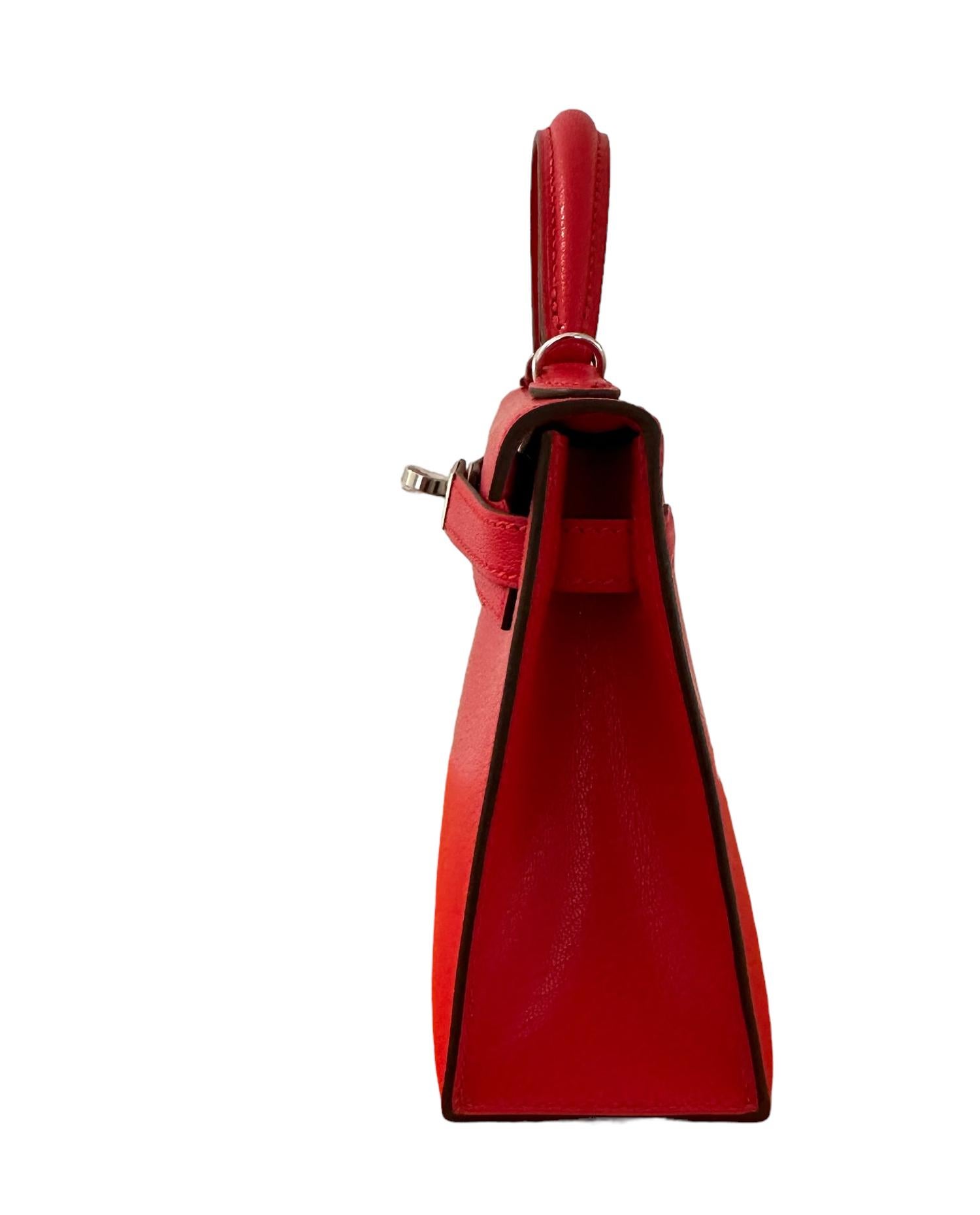 Women's or Men's Hermes Kelly Sellier 20 Mini Rouge de Coeur Bag Chevre Leather B Stamp