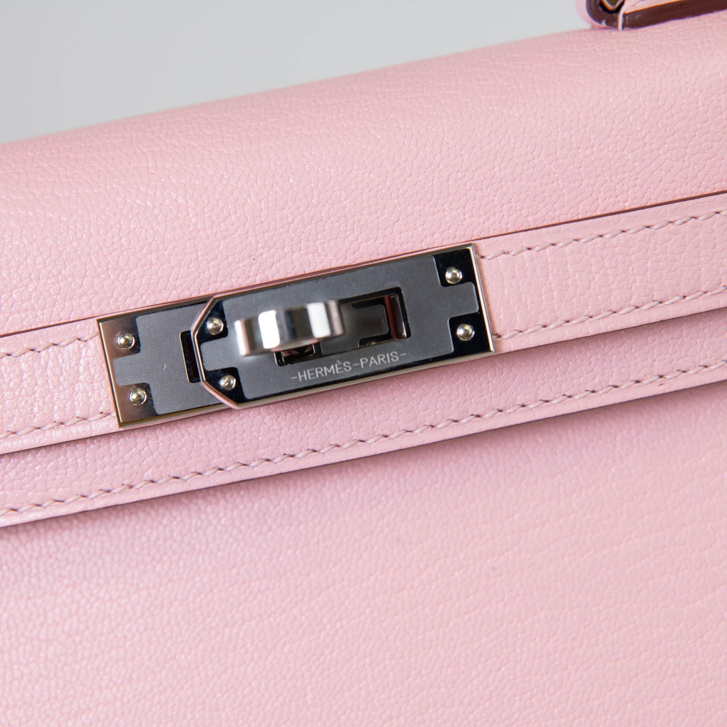 Hermes Kelly Sellier 20 Rose Sakura Chevre Leather Palladium Hardware For Sale 12