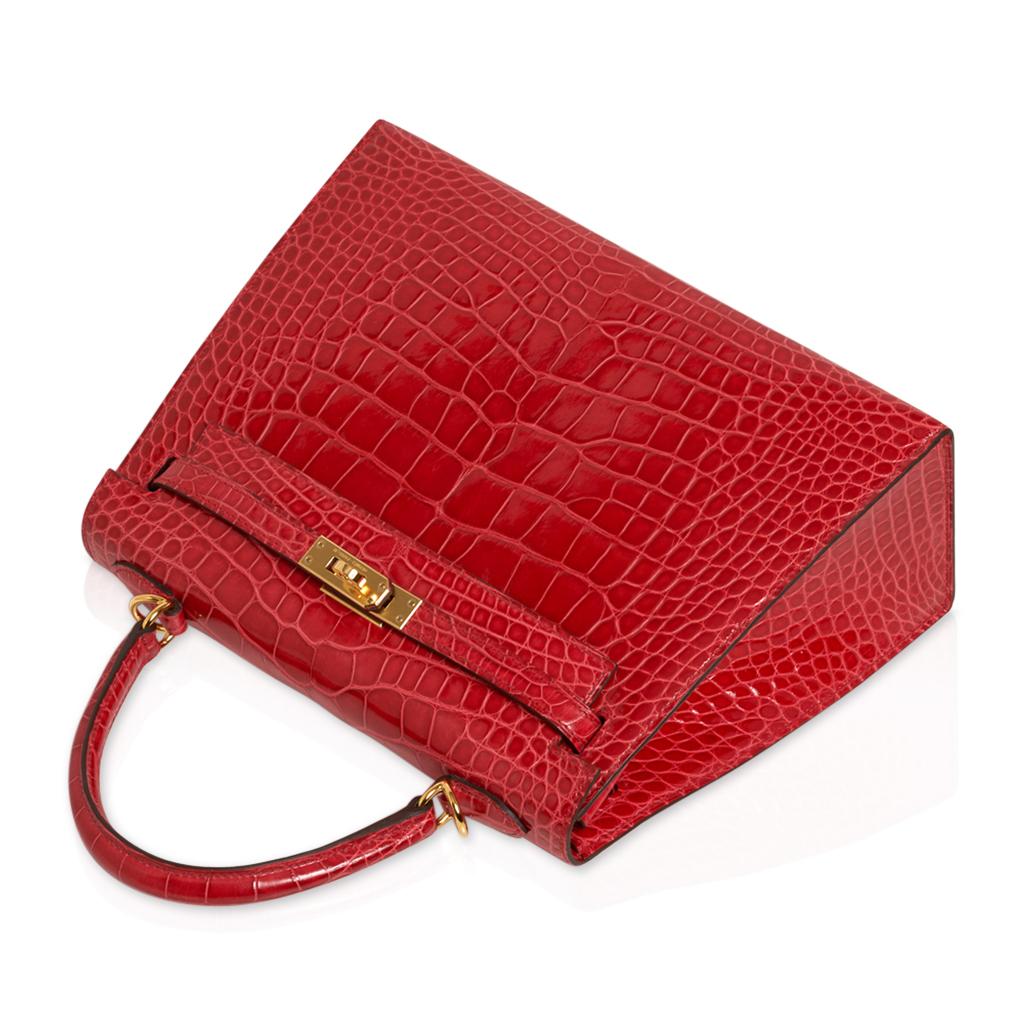 Red Hermes Kelly Sellier 25 Bag Rouge de Coeur Alligator Gold Hardware 
