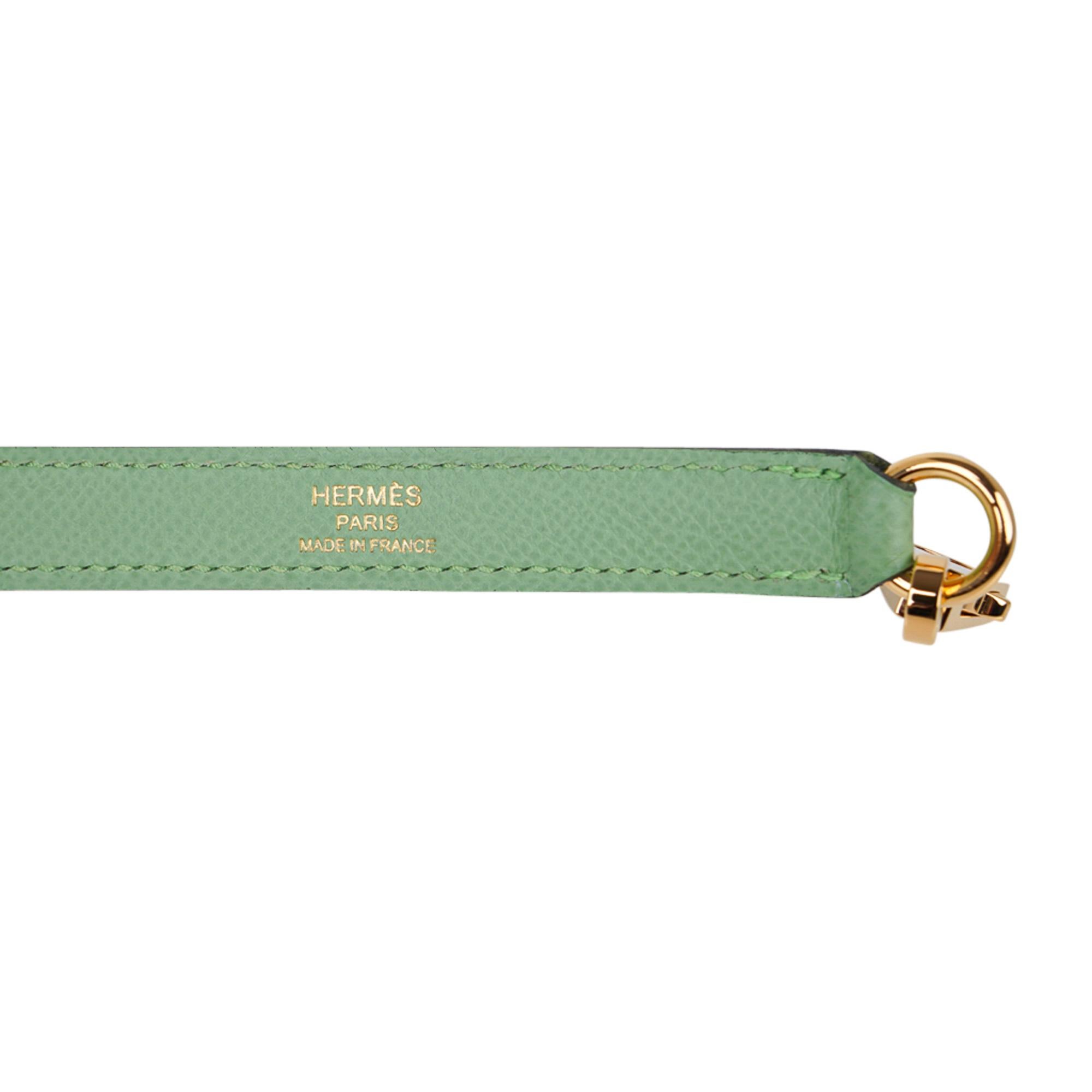 Hermes Kelly Sellier 25 Bag Vert Criquet Epsom Leather Gold Hardware  4