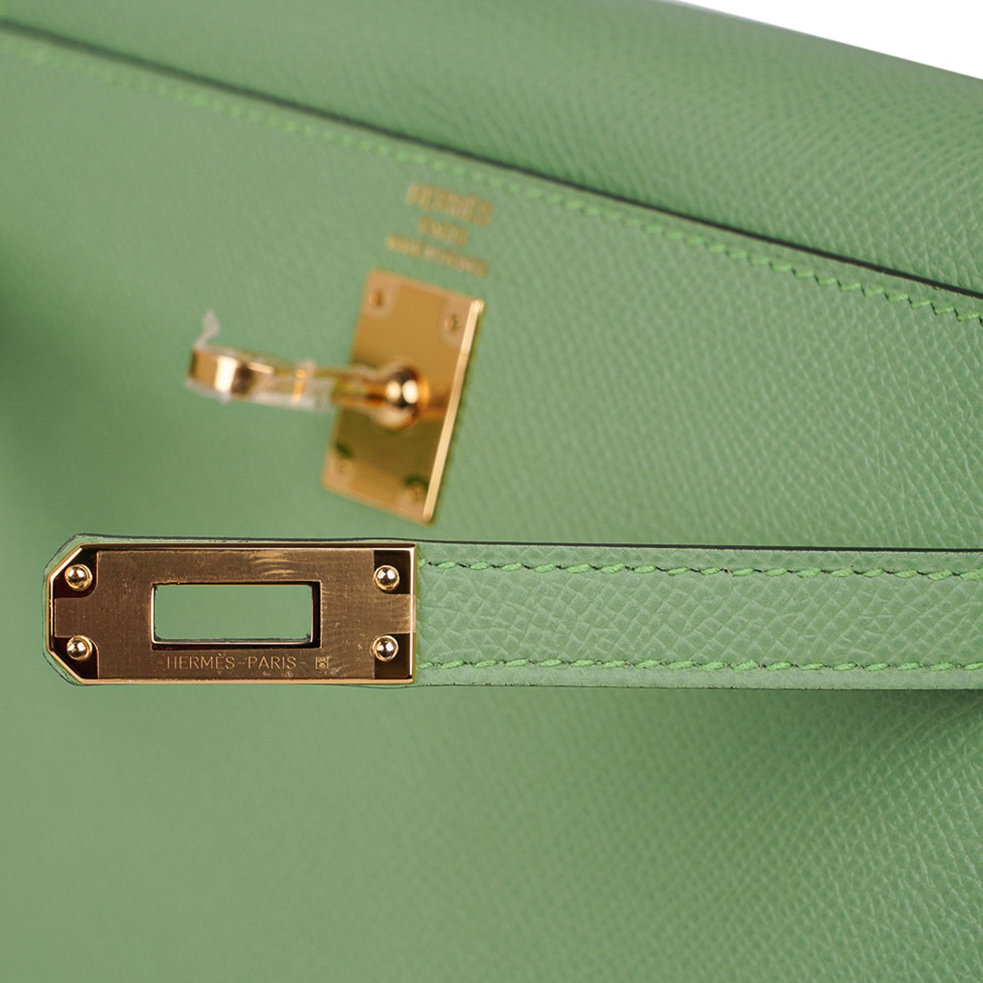  Hermes Kelly Sellier 25 Sac Vert Criquet Epsom Leather Gold Hardware Pour femmes 