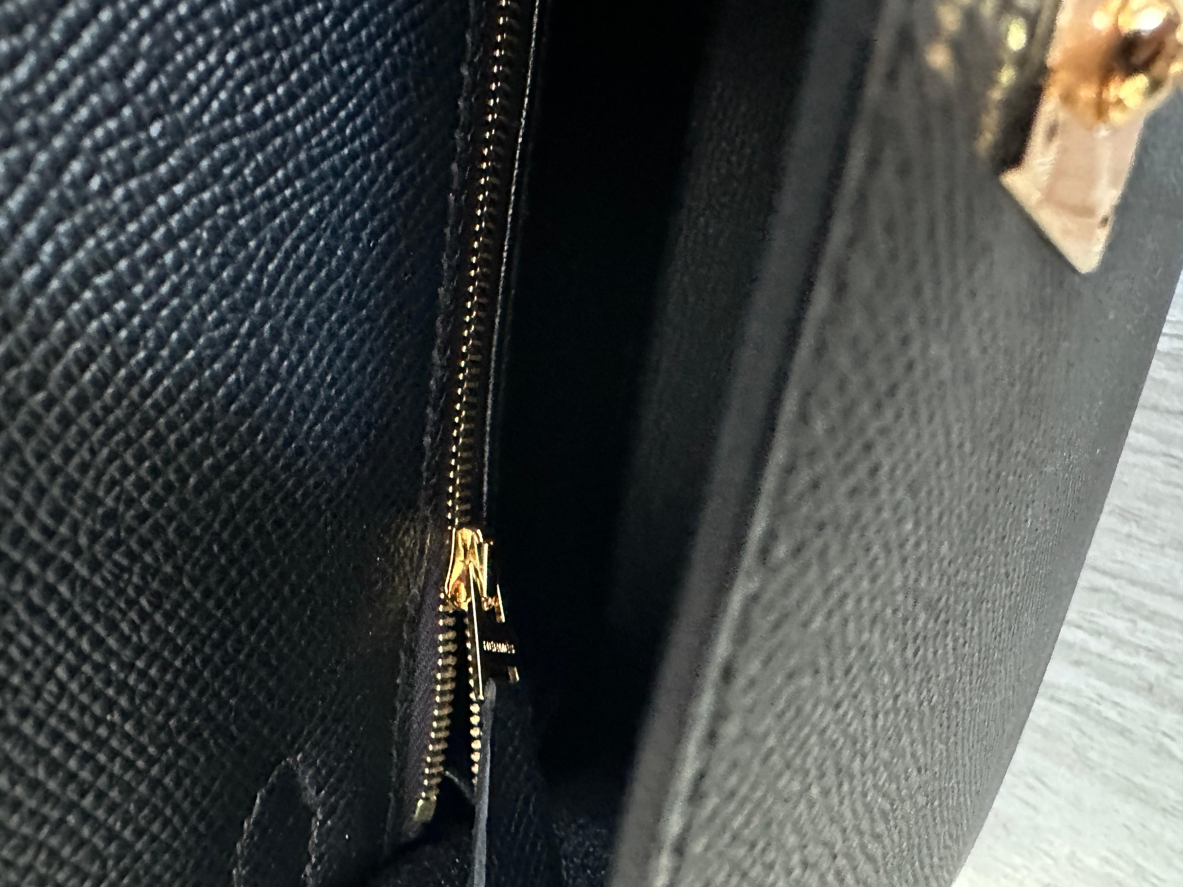 Hermès Kelly Sellier 25 Black Epsom Gold Hardware 8
