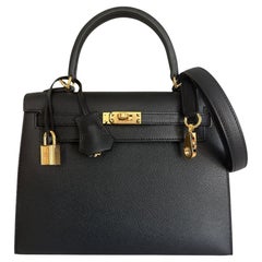 Hermès Kelly Sellier 25 Black Epsom Gold Hardware