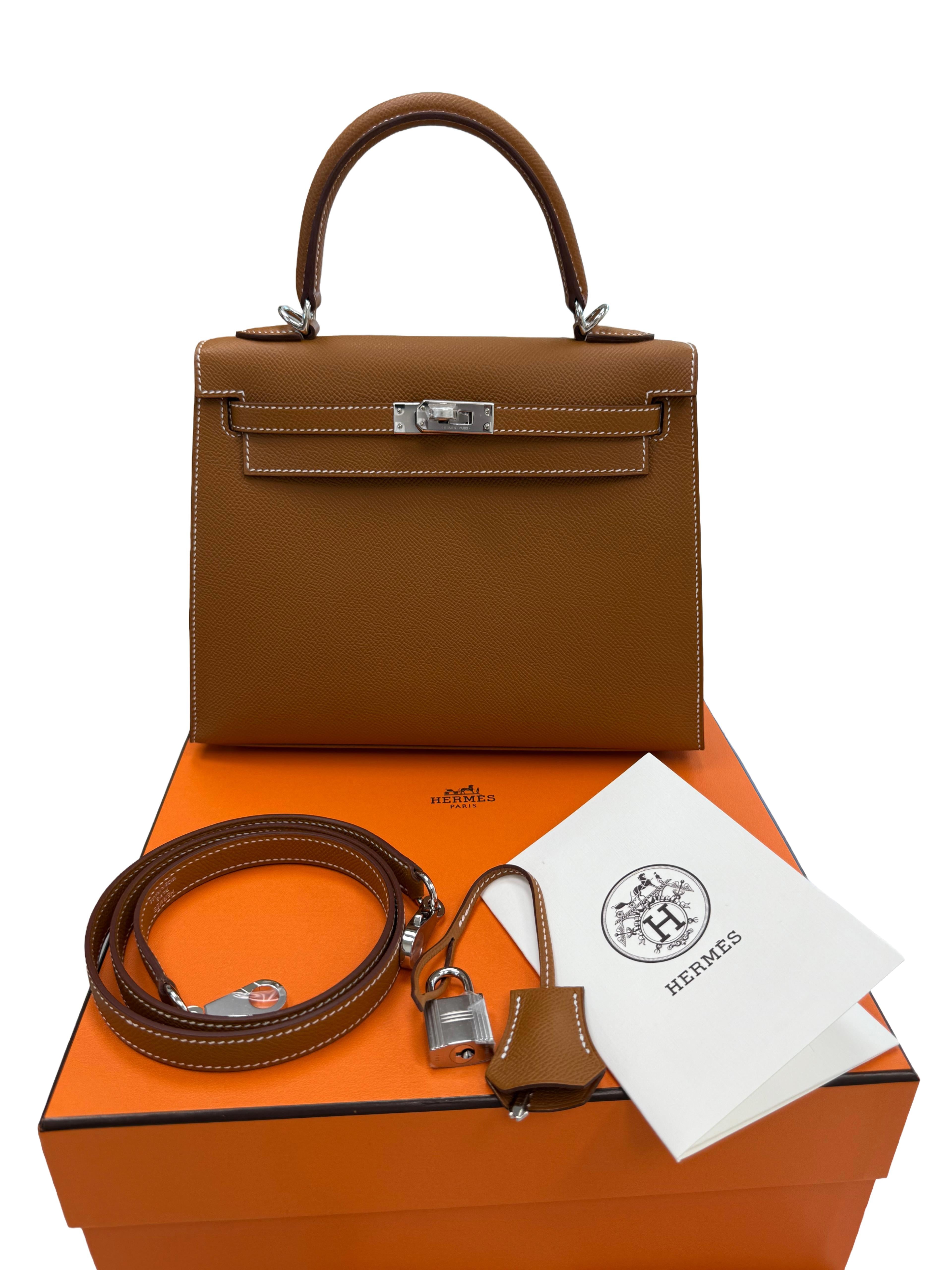 Brown Hermes Kelly Sellier 25 Gold Epsom Leather With Palladium Hardware Handbag For Sale