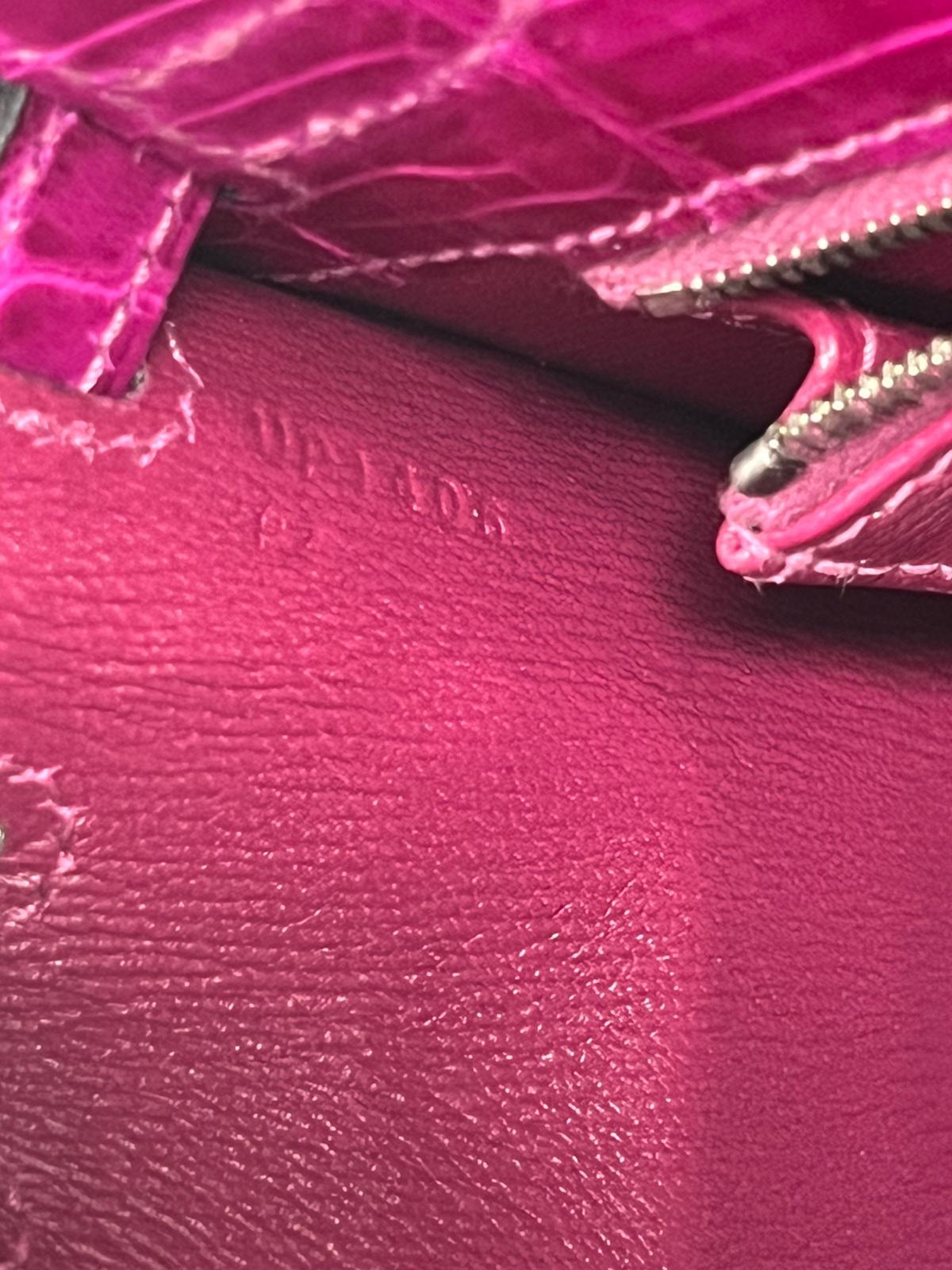 Hermes Kelly Sellier 25 Rose Pourpre Shiny Niloticus Crocodile Palladium en vente 14