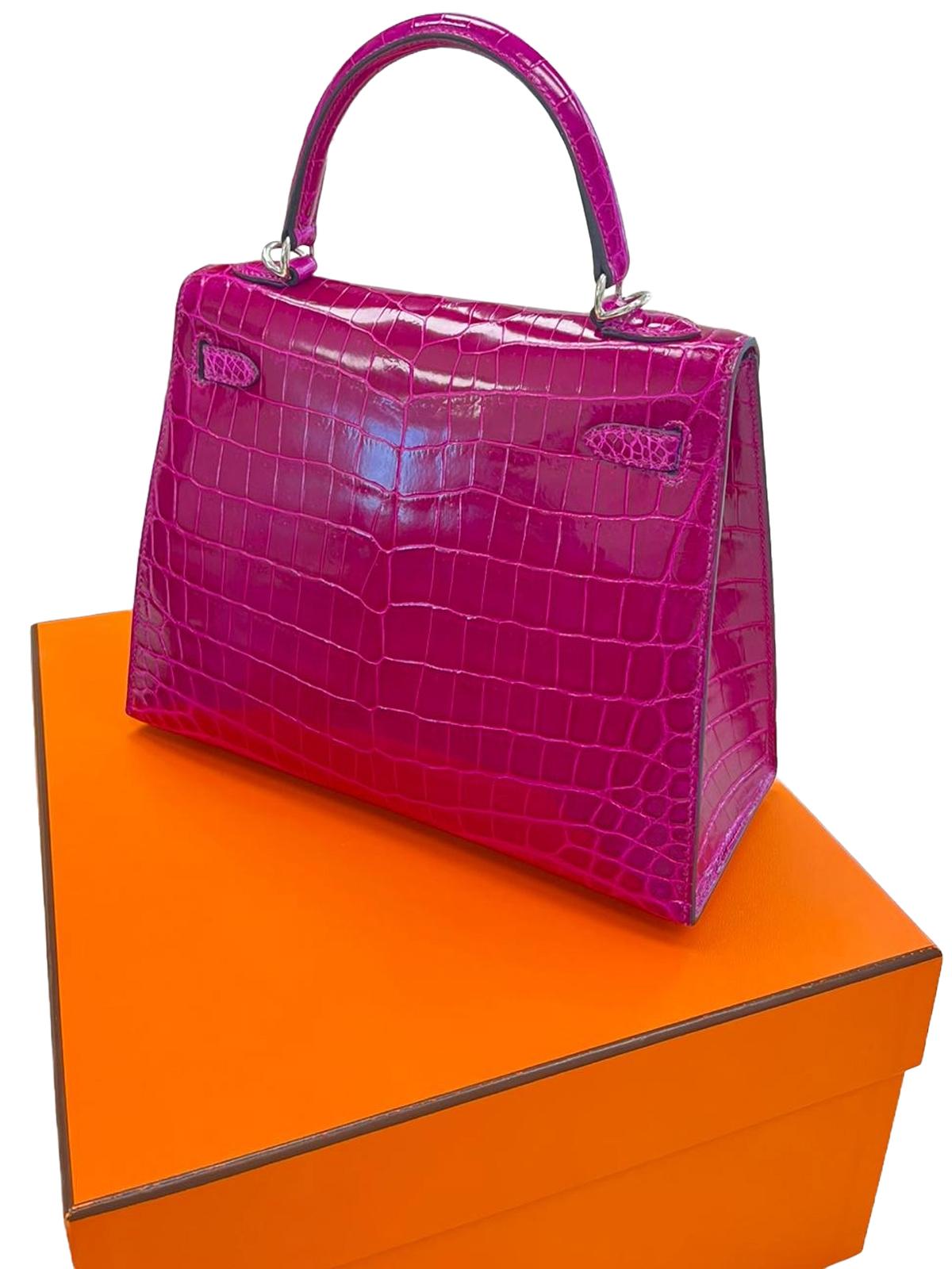 Hermes Kelly Sellier 25 Rose Pourpre Shiny Niloticus Crocodile Palladium en vente 4