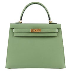 Hermès Kelly Sellier 25 Vert Criquet Epsom Leather Gold Hardware Handbag