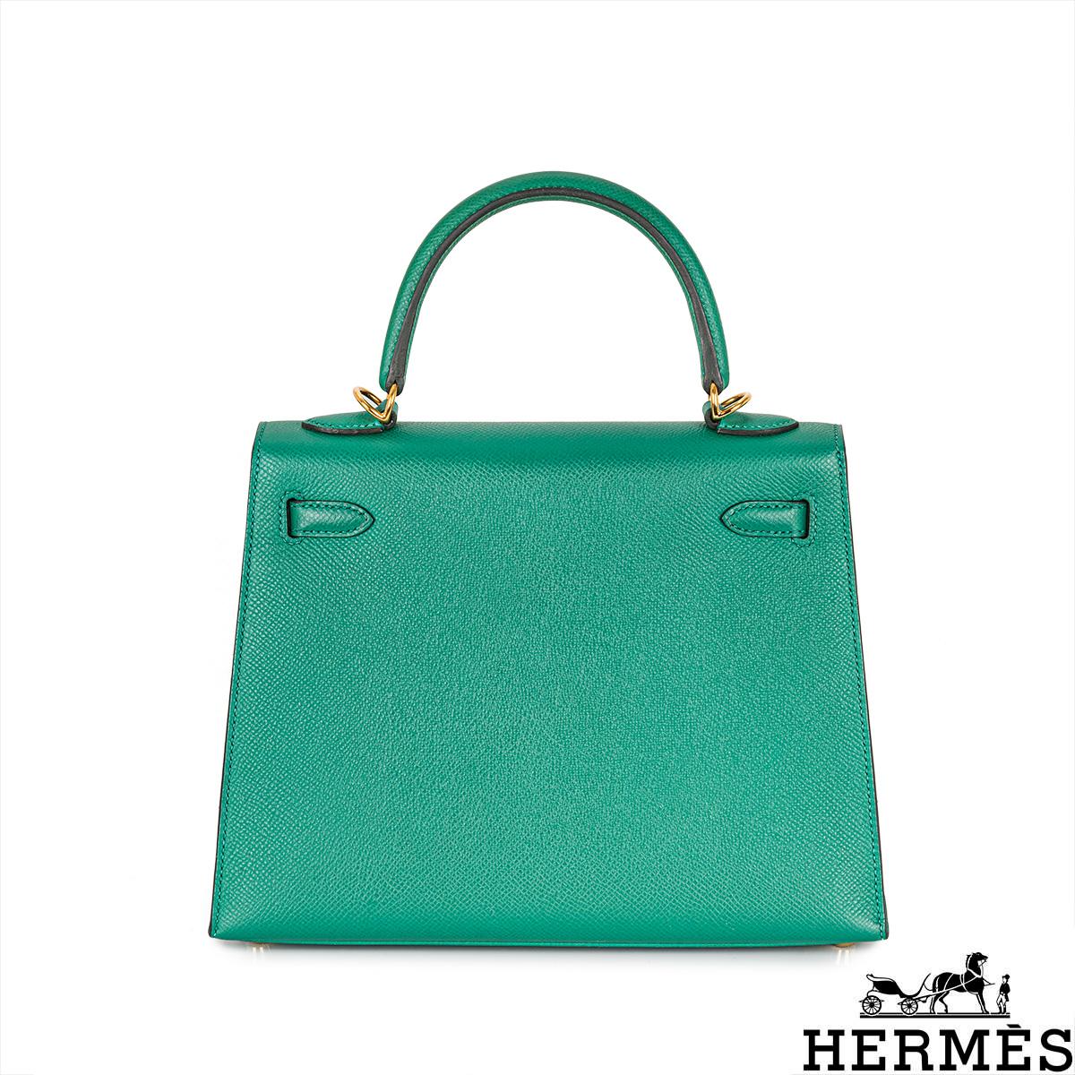 Hermés Kelly Sellier 25cm Vert Verone Veau Epsom GHW In Excellent Condition For Sale In London, GB