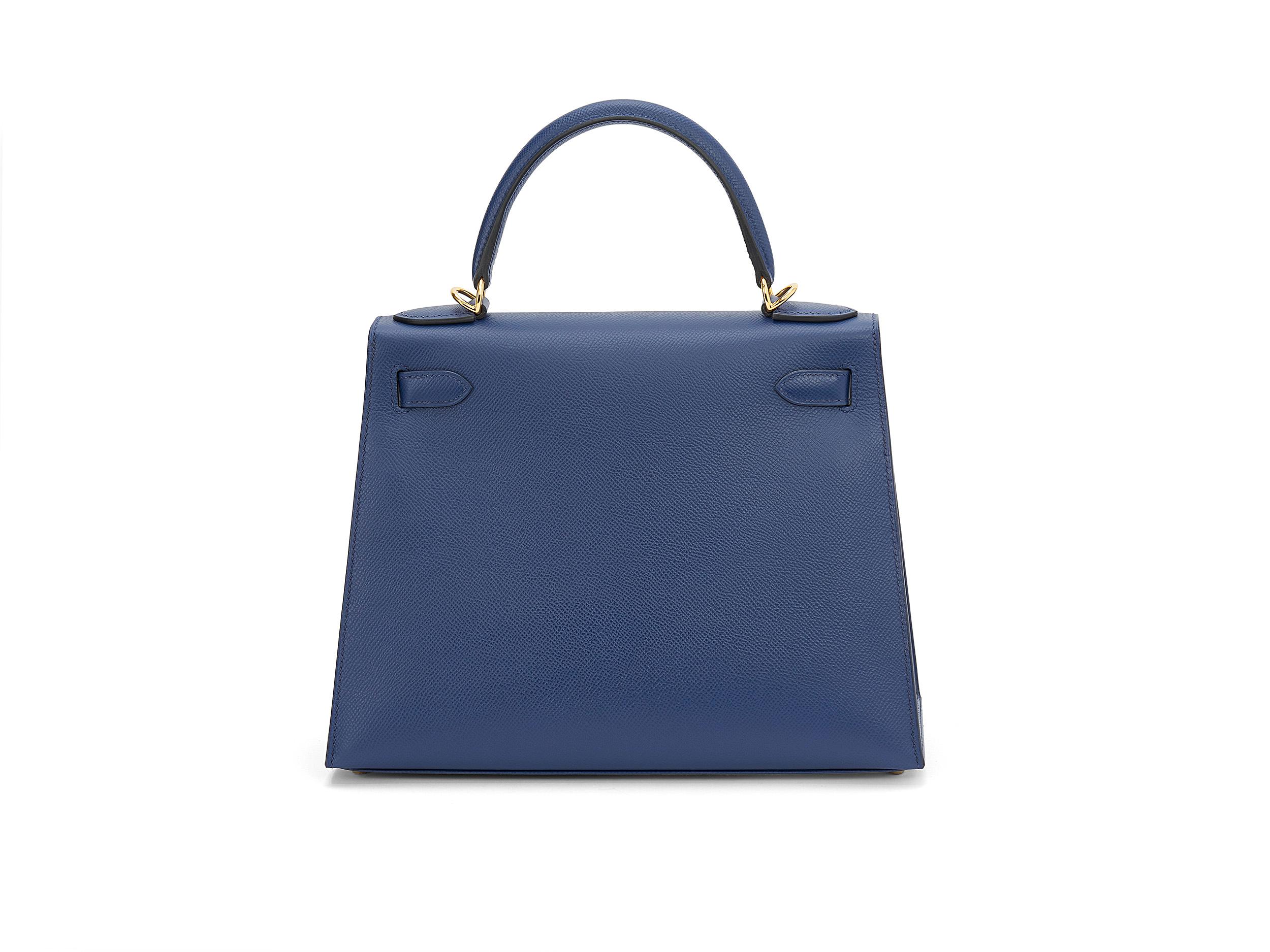 Viola Hermès Kelly Sellier 28 Bleu Saphir Epsom Gold Hardware in vendita