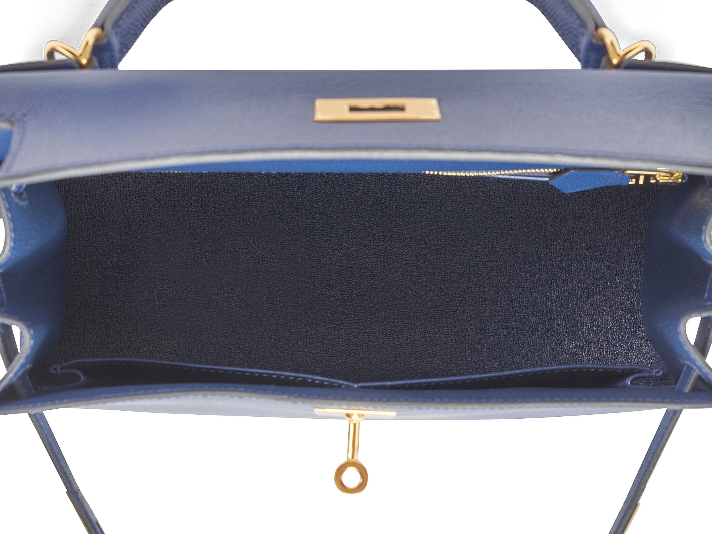 Hermès Kelly Sellier 28 Bleu Saphir Epsom Gold Hardware in vendita 3