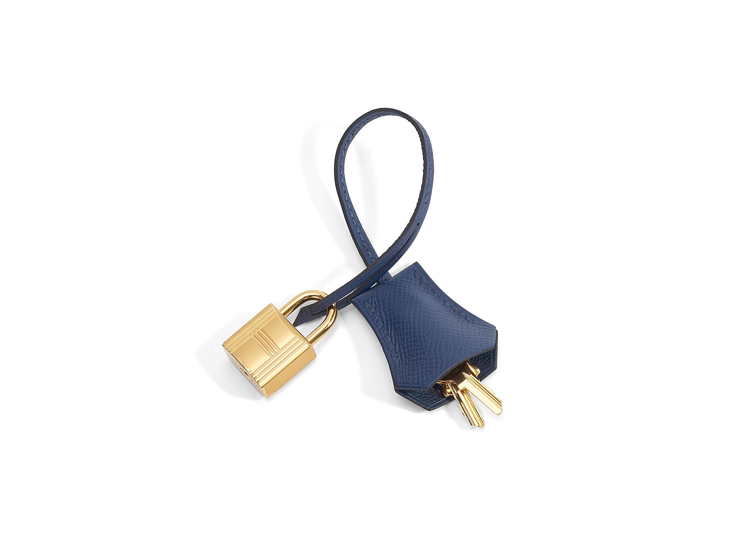 Hermès Kelly Sellier 28 Bleu Saphir Epsom Gold Hardware in vendita 4