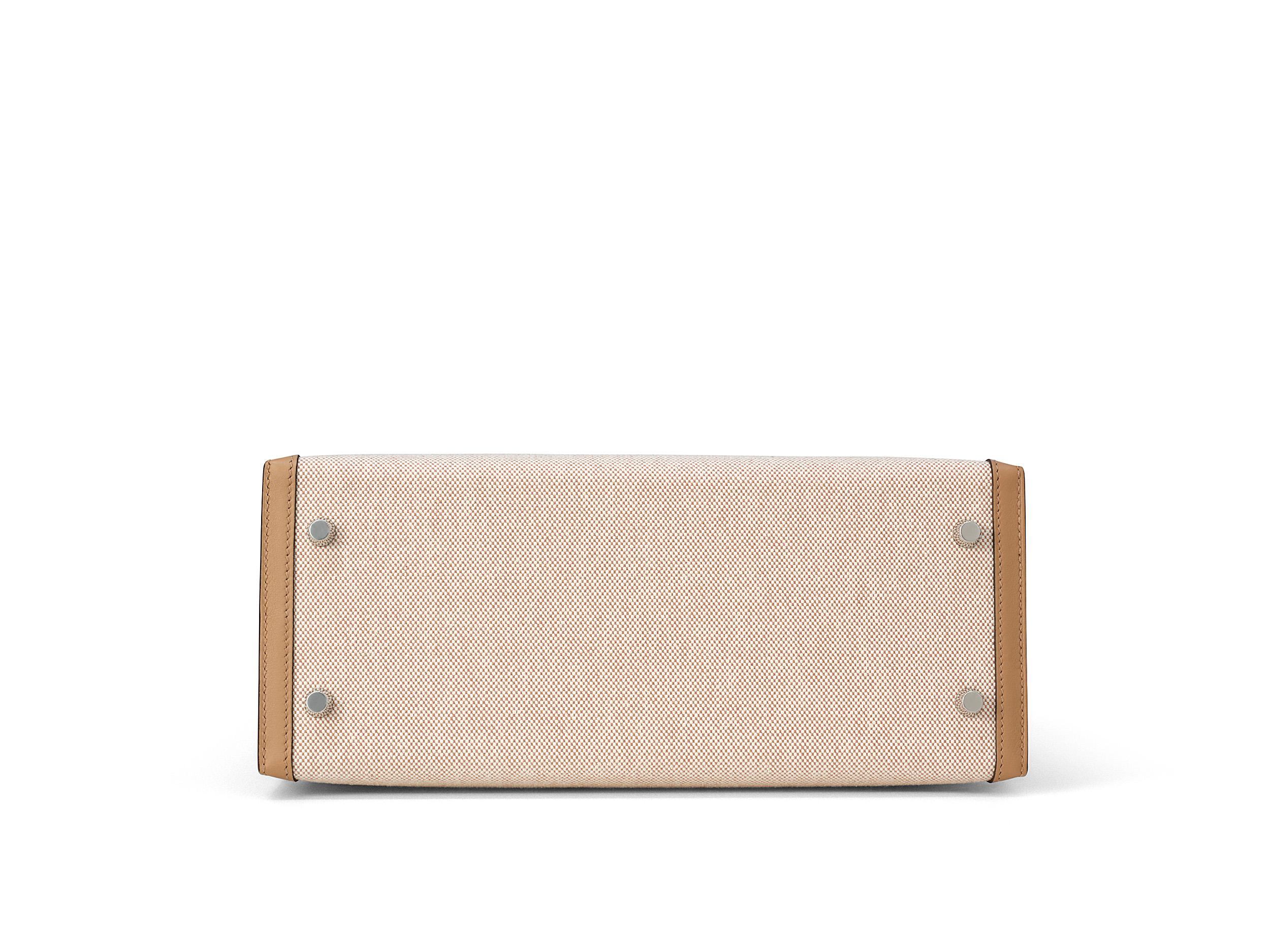 Hermès Kelly Sellier 28 Ecru-Beige / Chai Toile Palladium Hardware im Angebot 2