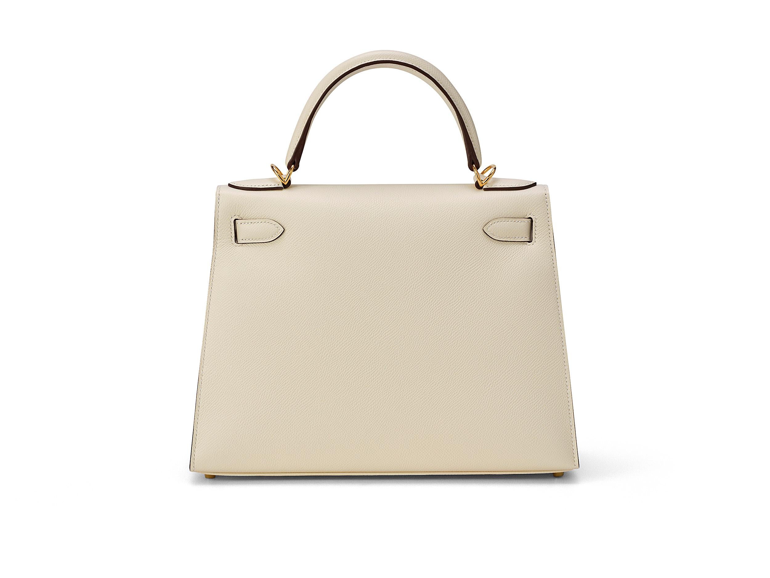 Hermès Kelly Sellier 28 Nata Epsom Gold Hardware im Zustand „Neu“ im Angebot in Berlin, DE