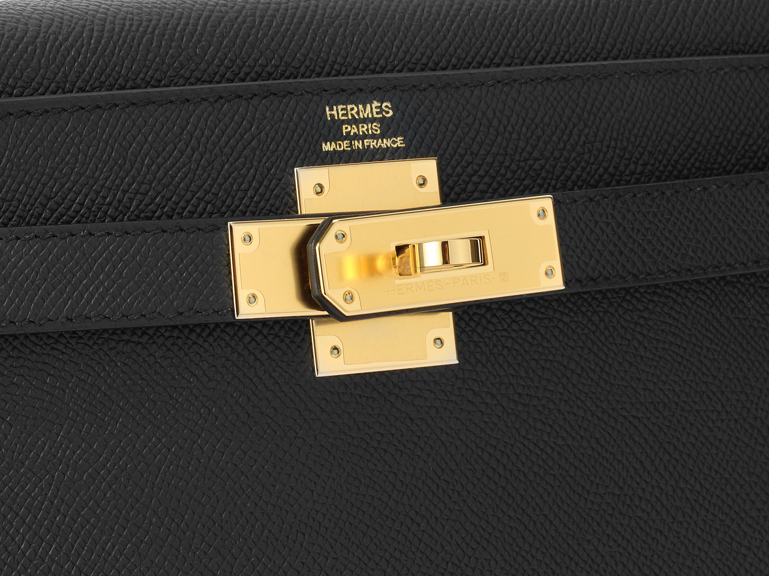 Femenino o masculino Hermès Kelly Sellier 28 Negro Herrajes de oro de Epsom en venta