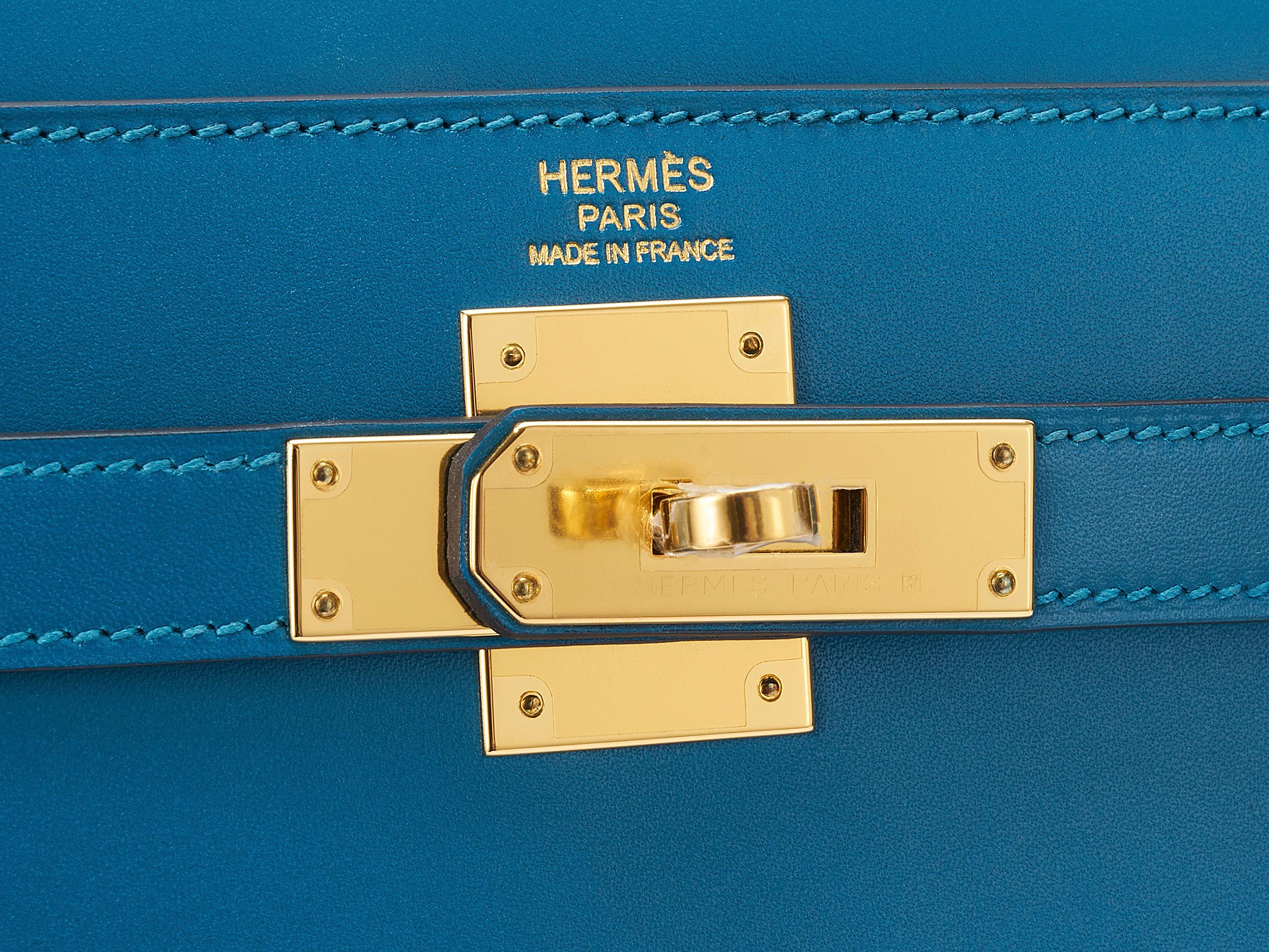Hermès Kelly Sellier 32 Bleu Izmir Tadelakt Gold Hardware Unisexe en vente