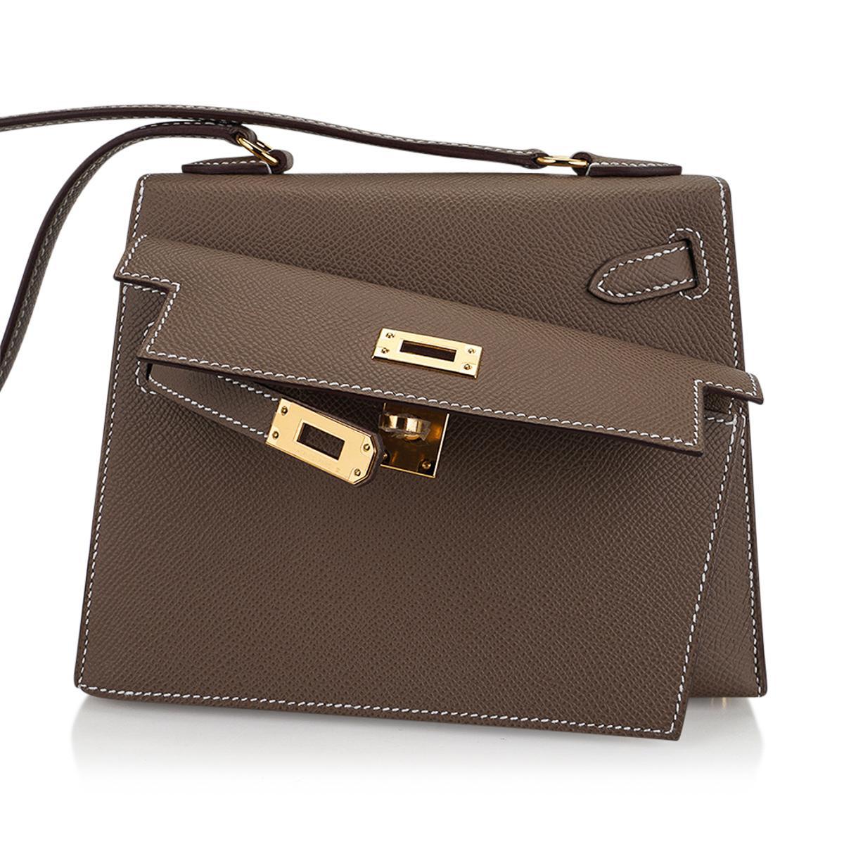 Hermès Kelly Sellier en Desordre 20 Etoupe Epsom Gold Hardware Limited Edition For Sale 6