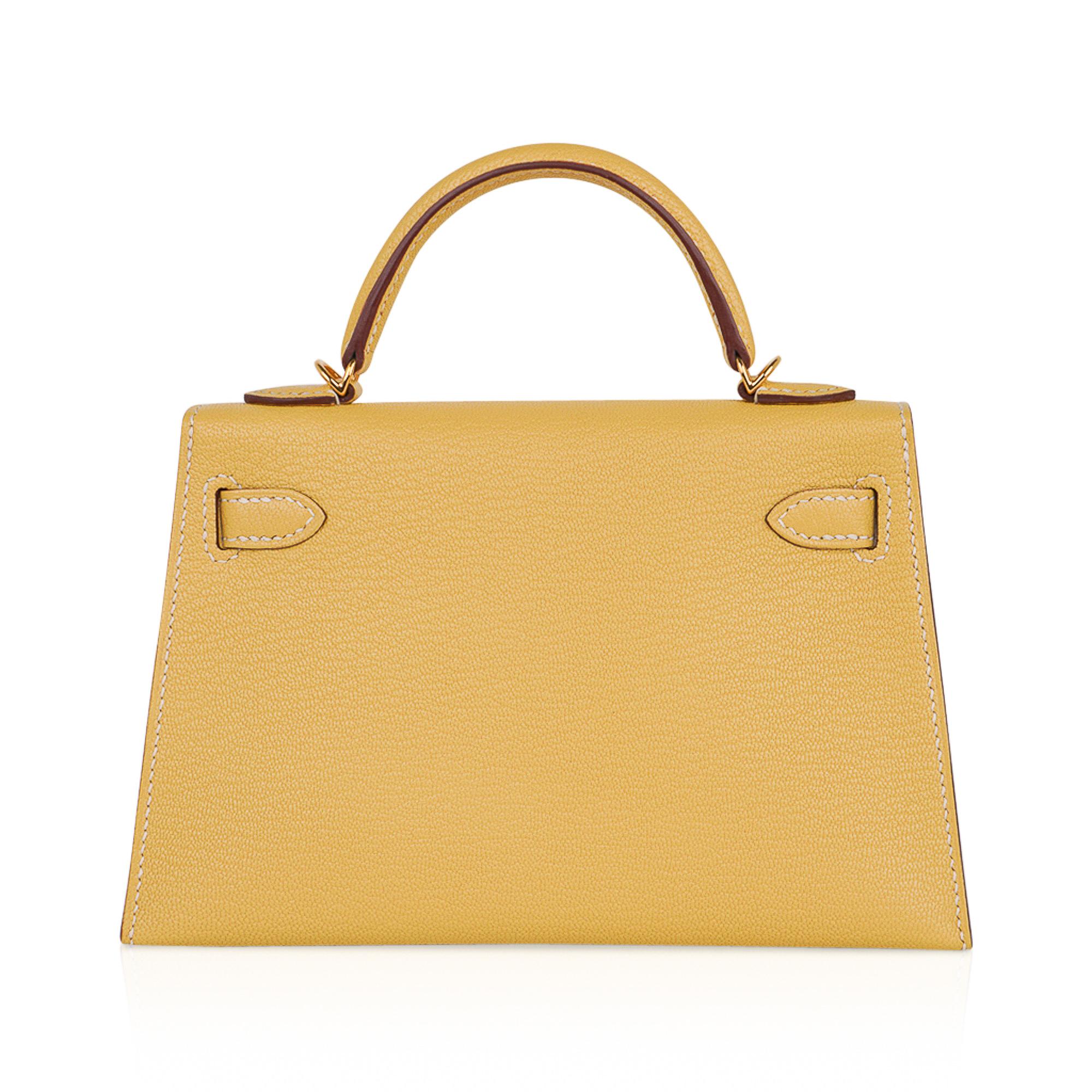 Women's Hermes Kelly Sellier Mini 20 Jaune Foin Bag Chevre Leather Gold Hardware New
