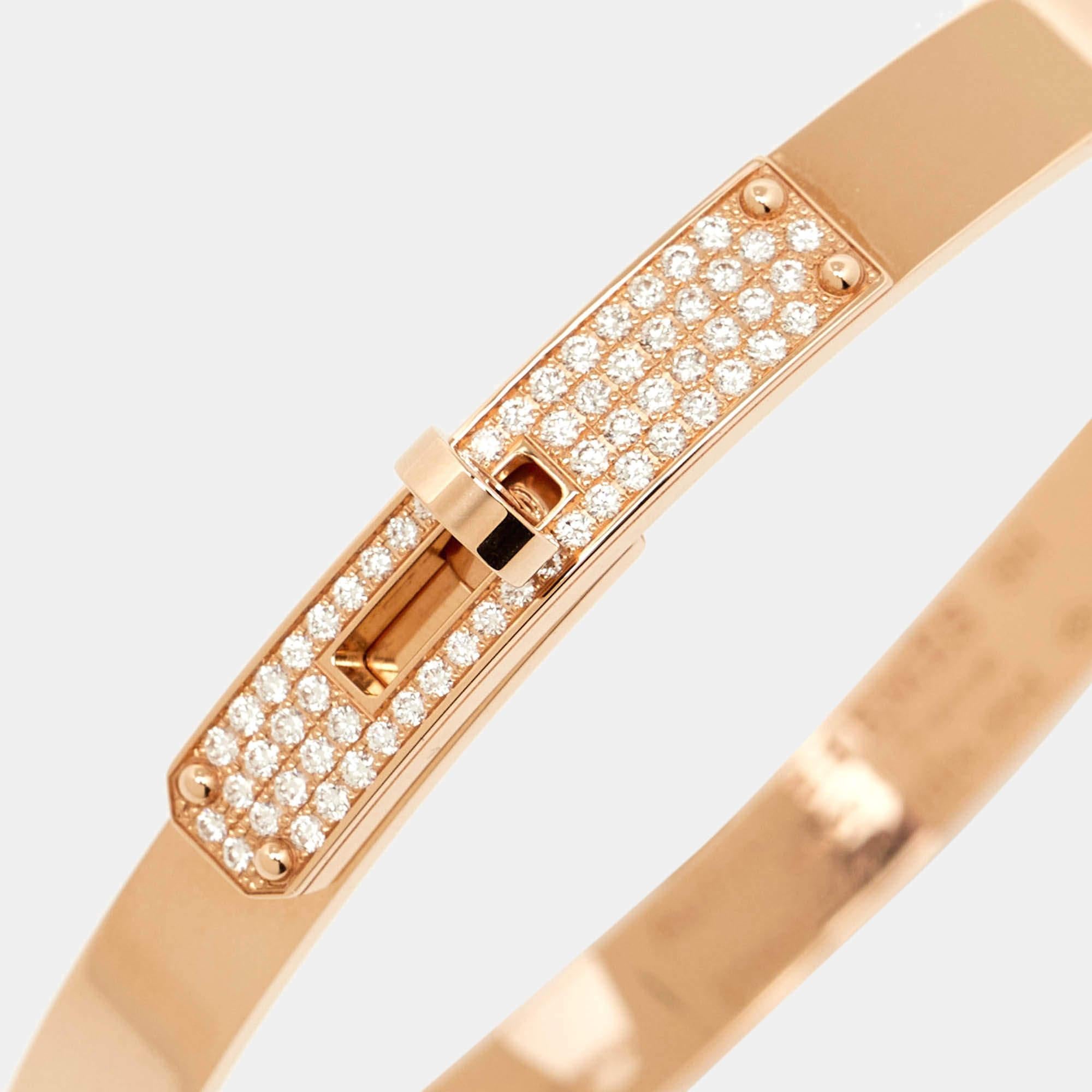 Hermes Kelly Small Model Diamond 18K Rose Gold Bracelet SH In Excellent Condition In Dubai, Al Qouz 2
