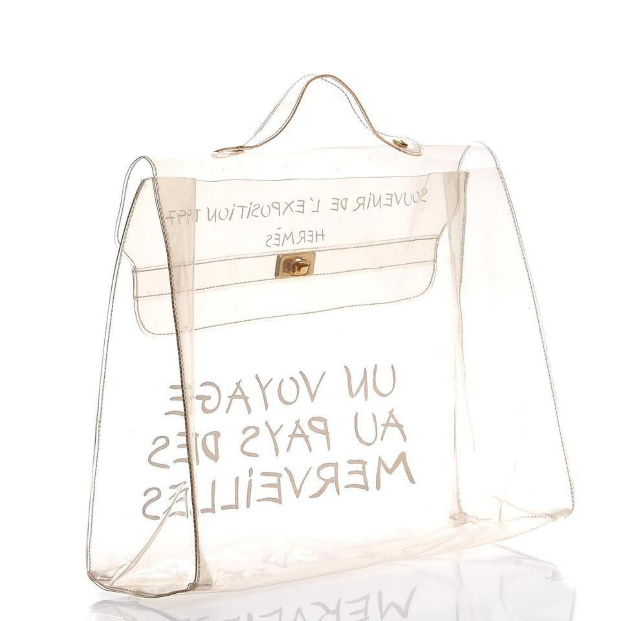 Gray Hermès Kelly Souvenir De L'exposition Transparent 230179 White Vinyl Satchel For Sale