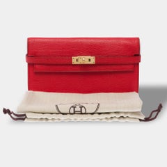 Hermès Kelly to go Clutch Red