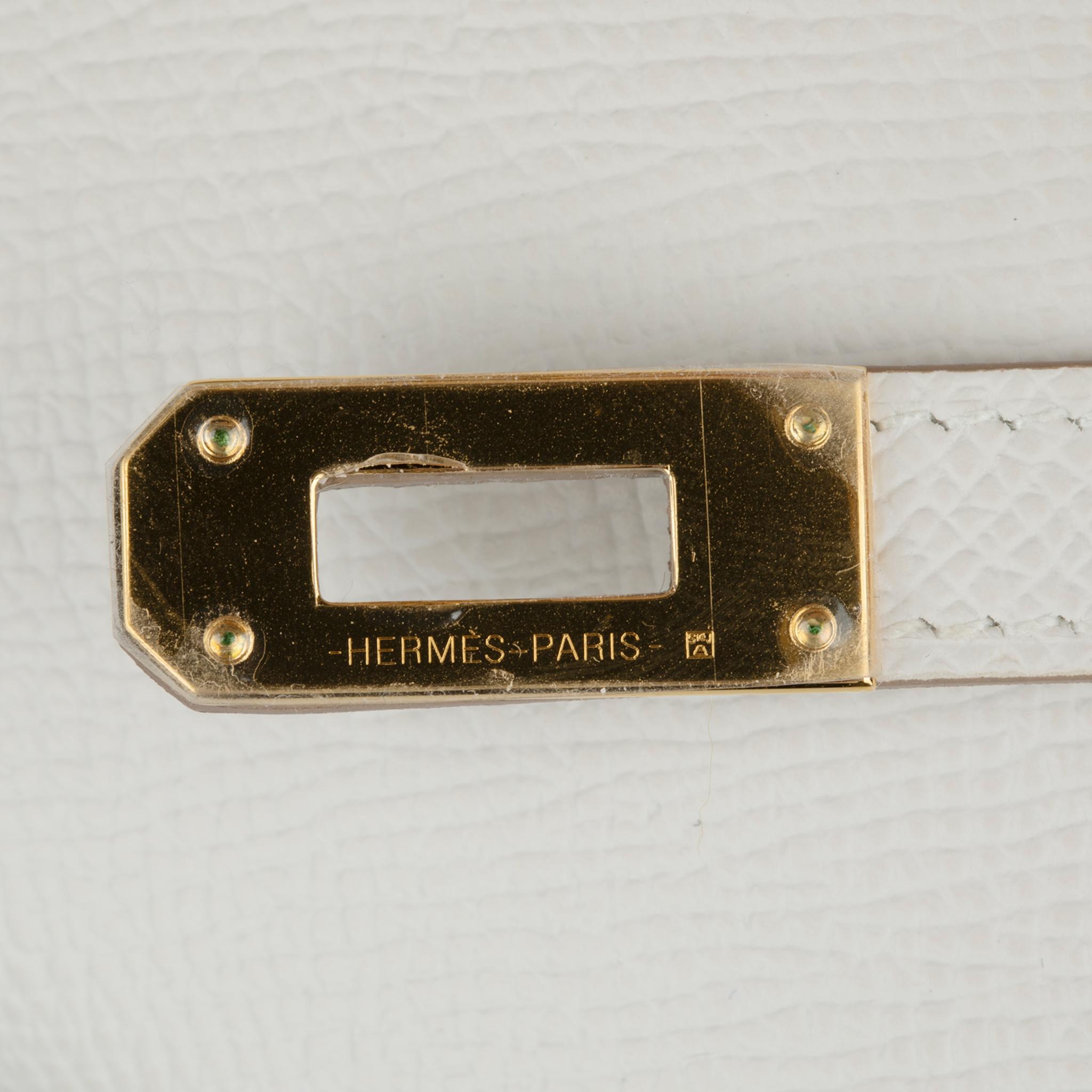 Hermes Kelly-To-Go Gris Pale Epsom Leather Gold Hardware For Sale 2