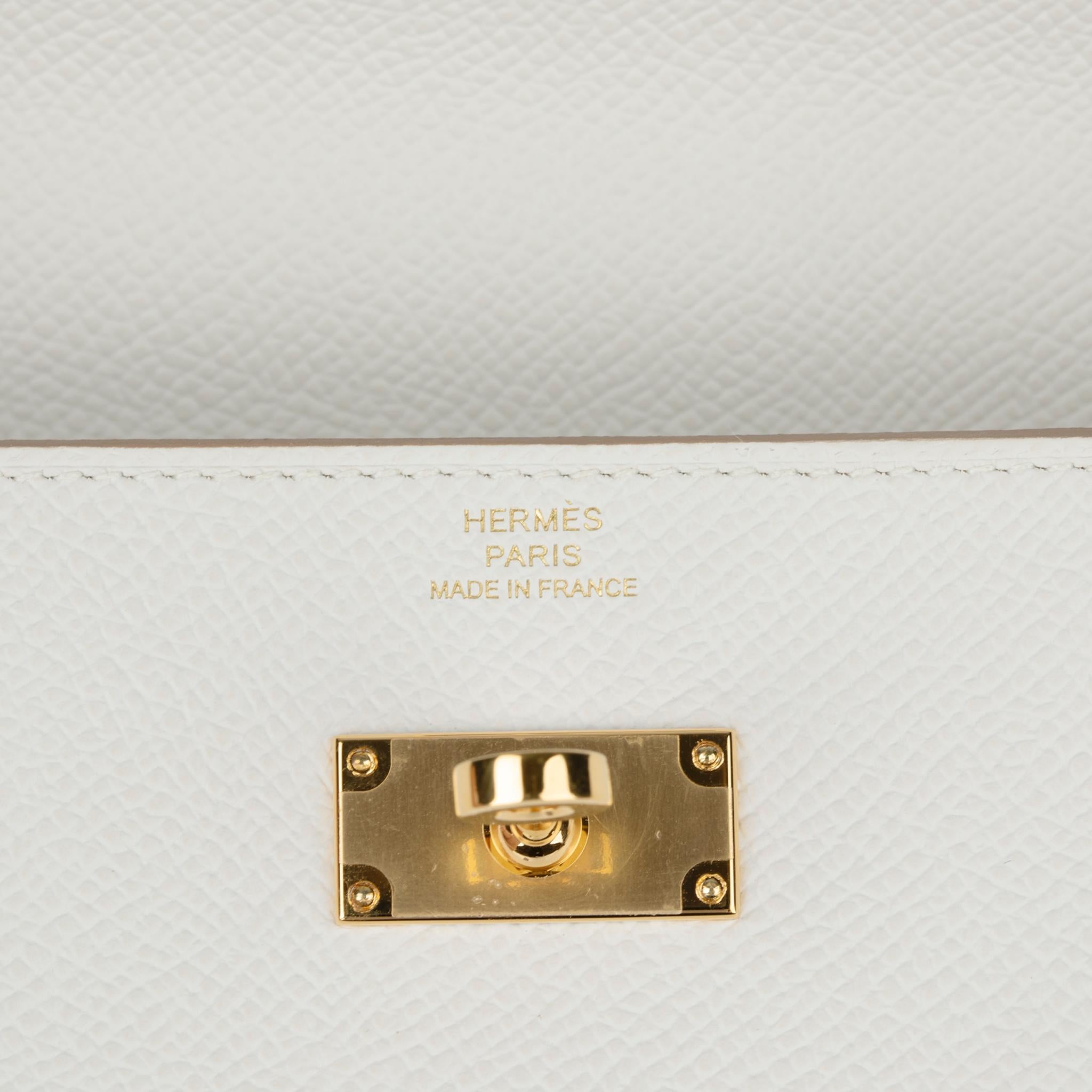 Hermes Kelly-To-Go Gris Pale Epsom Leather Gold Hardware For Sale 3