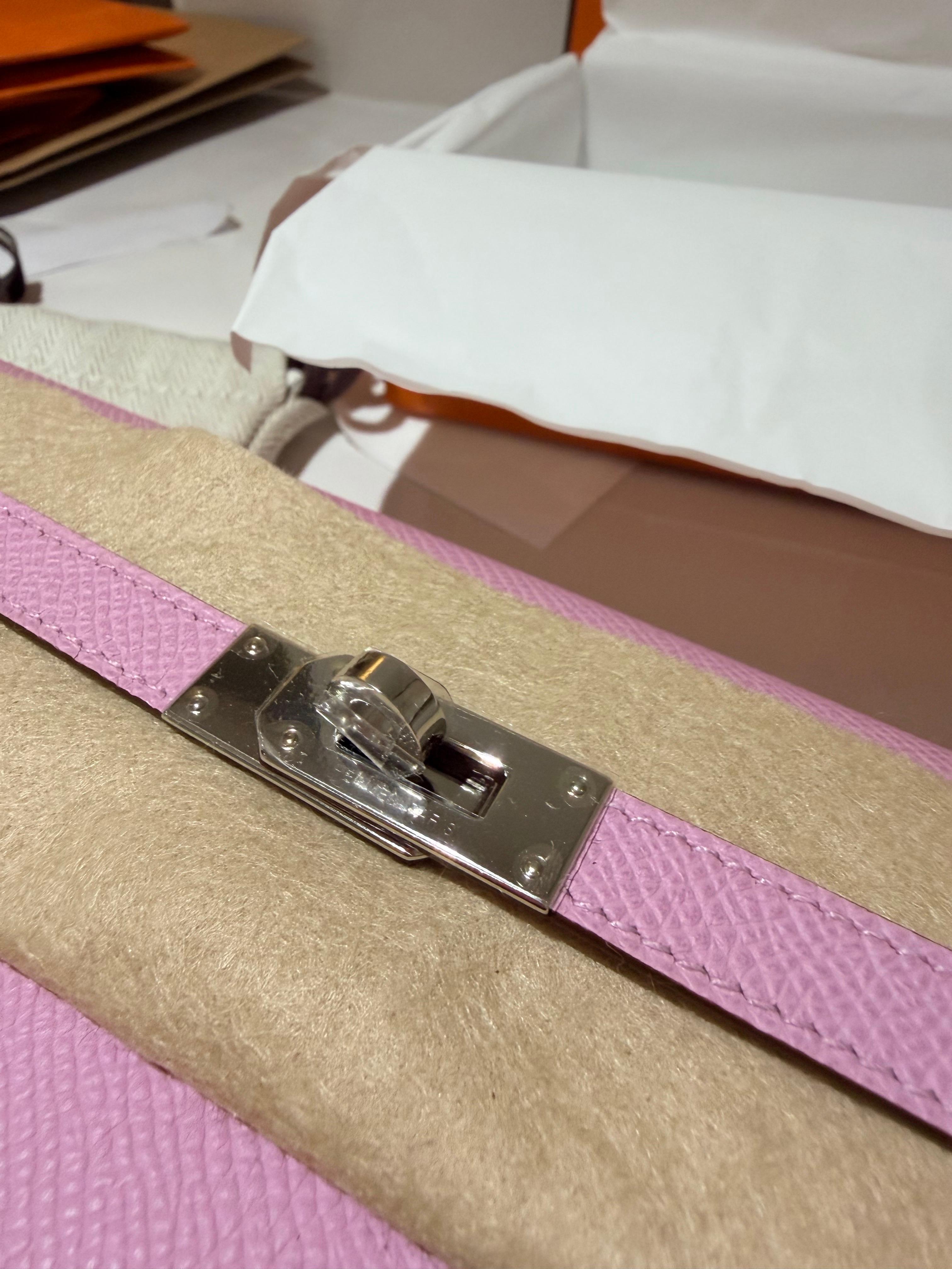 Clutch Hermès Kelly To Go in Mauve Sylvestre Epsom in vendita 1