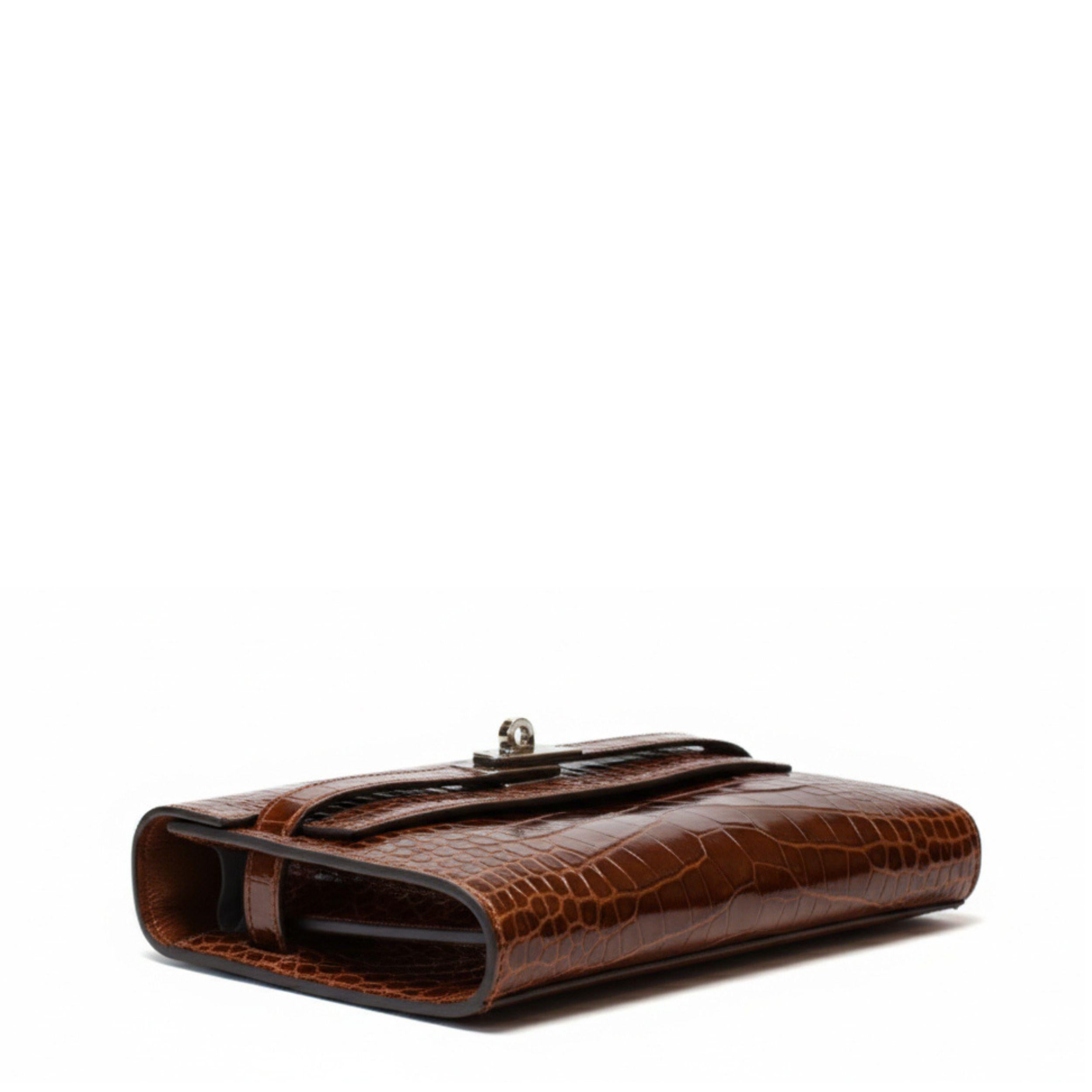 Hermès Kelly To Go Miel PHW im Zustand „Hervorragend“ im Angebot in London, GB