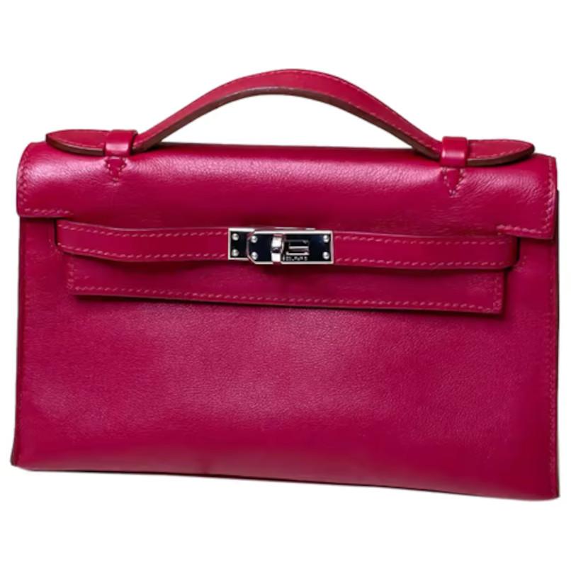 Hermès Kelly Tosca Clutch bag
Tosca leather
swift leather
silver tone hardware
width 22,5 cm
height 13 cm