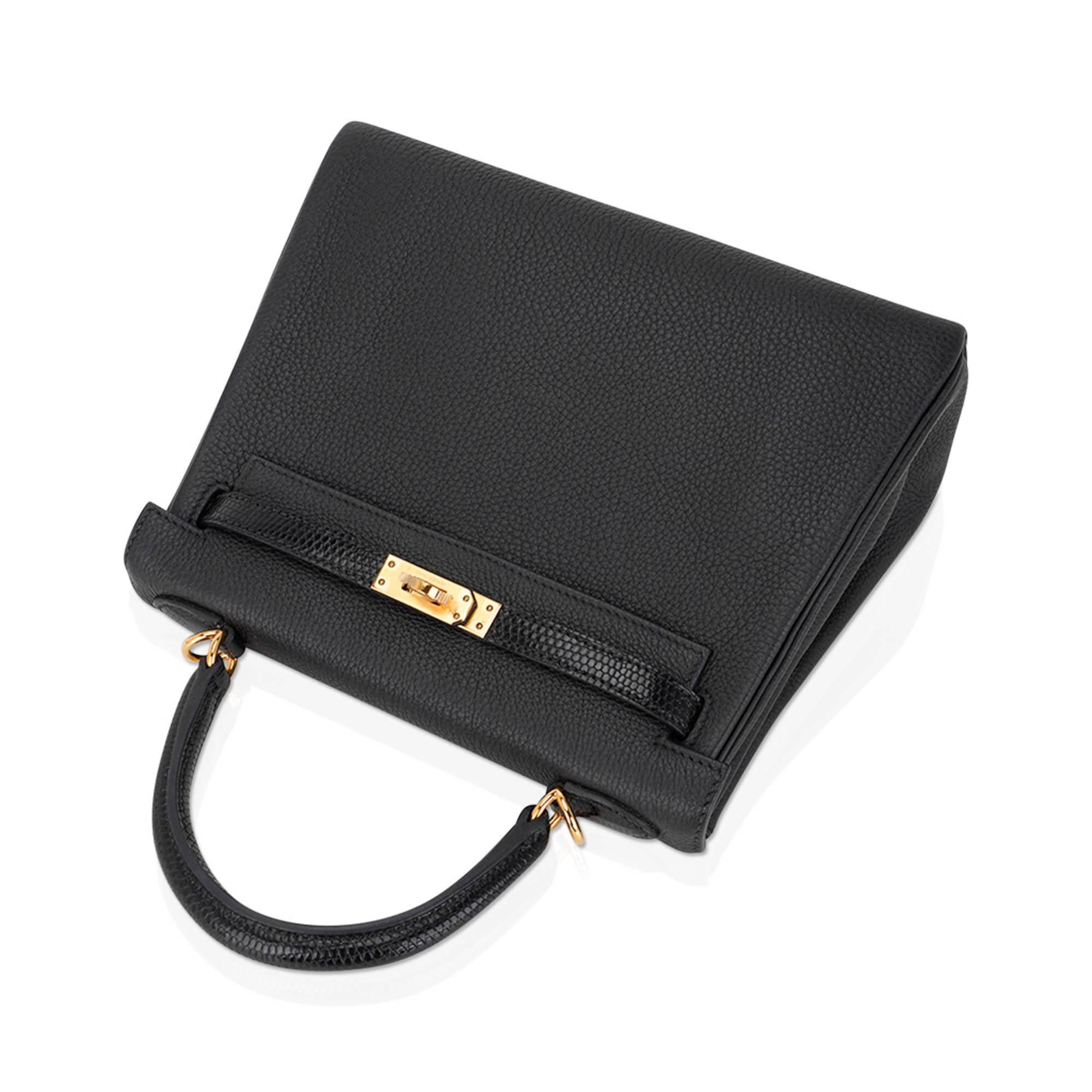 Hermes Kelly Touch 25 Retourne Tasche Schwarz Eidechse Togo Leder Gold Hardware im Angebot 7