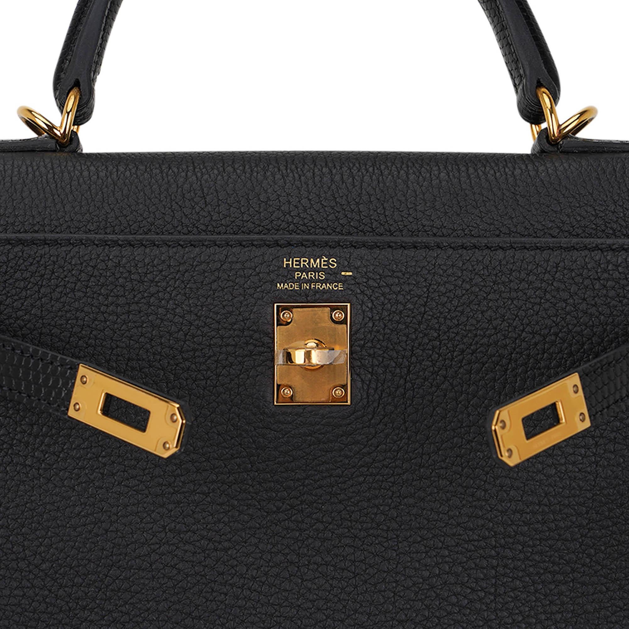 Hermes Kelly Touch 25 Retourne Tasche Schwarz Eidechse Togo Leder Gold Hardware im Angebot 5