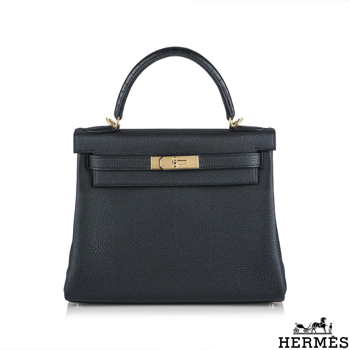 An unworn limited edition Hermès Touch kelly 28 cm bag. The exterior of this Kelly 