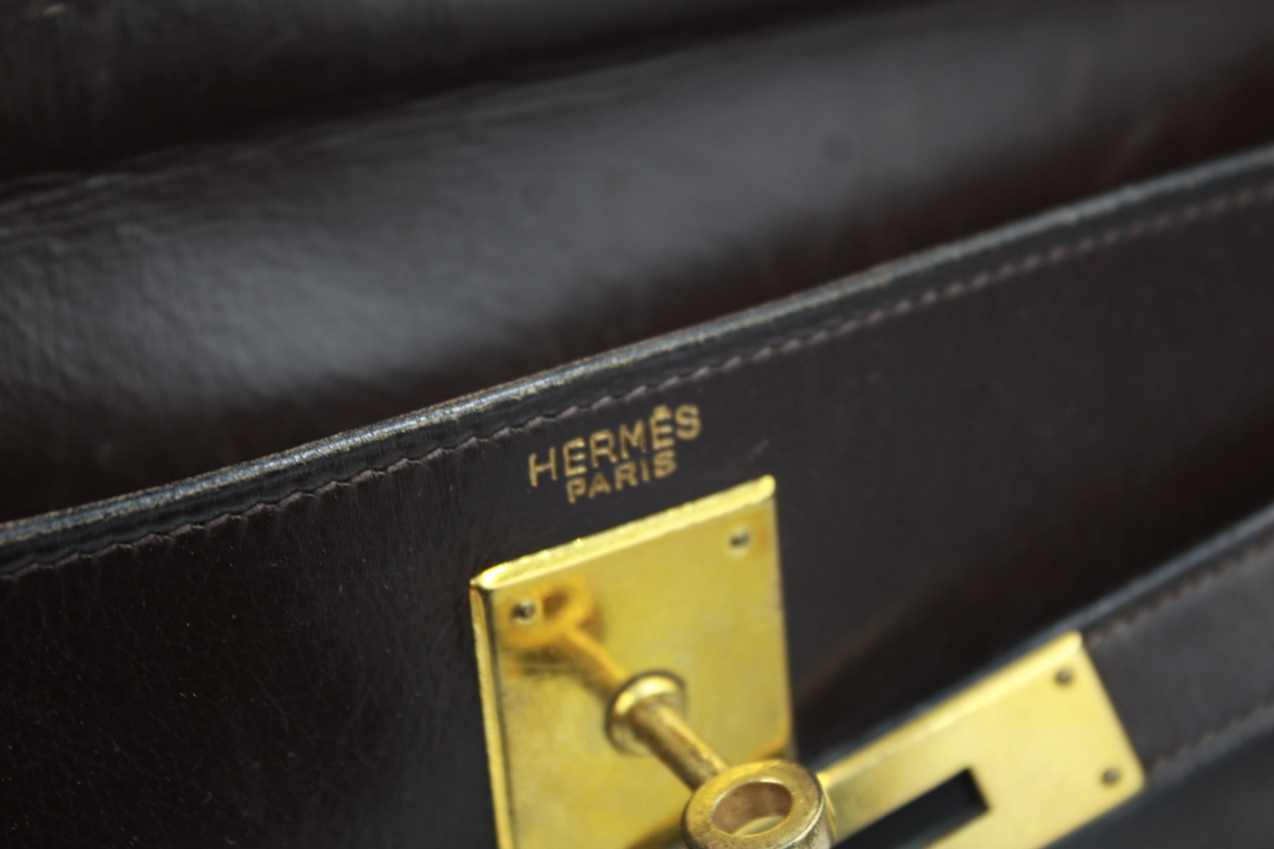 Hermes Kelly vintage handBag 28 in brown leather For Sale 1