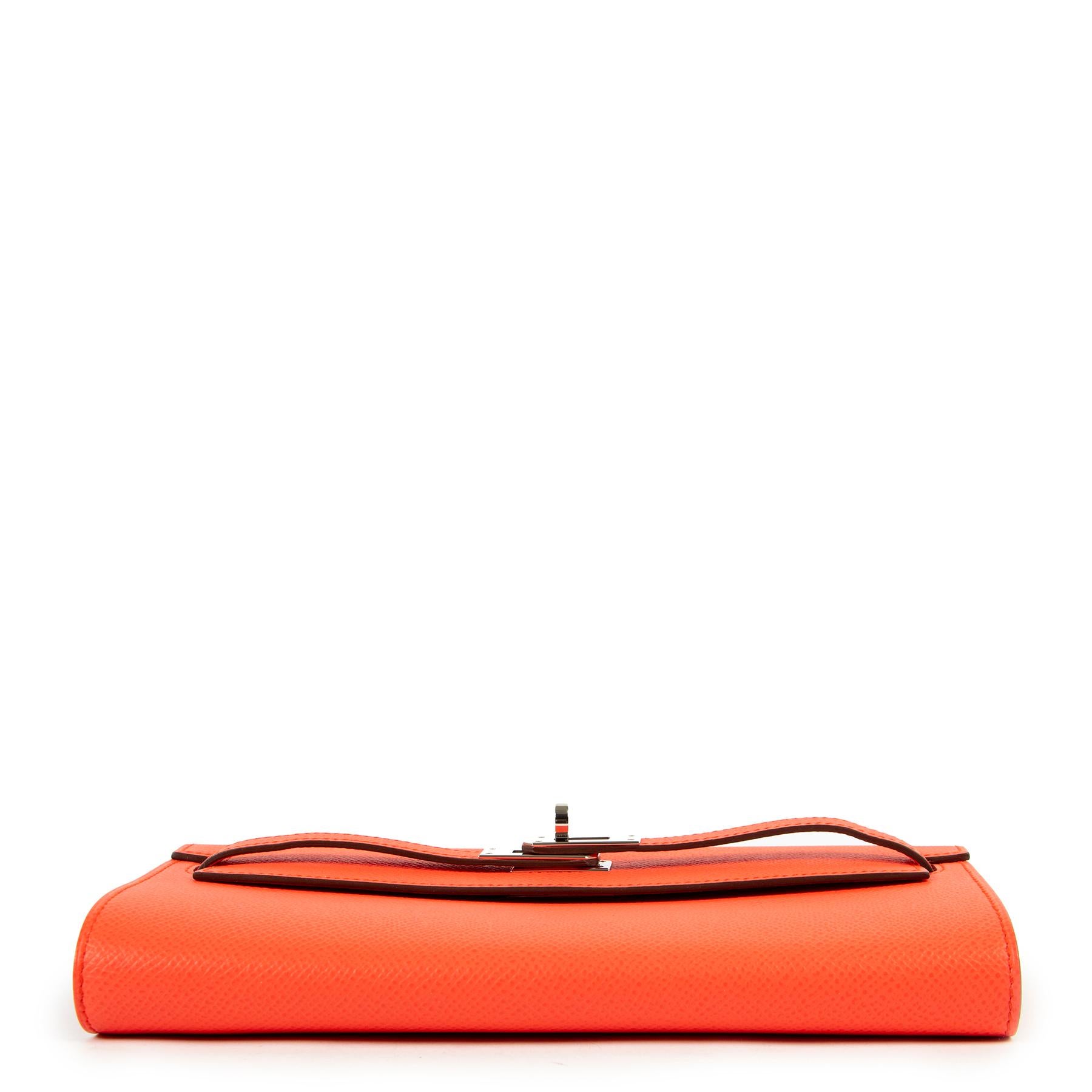 Hermès Kelly Wallet To Go Epsom Rose Texas PHW In New Condition In Antwerp, BE