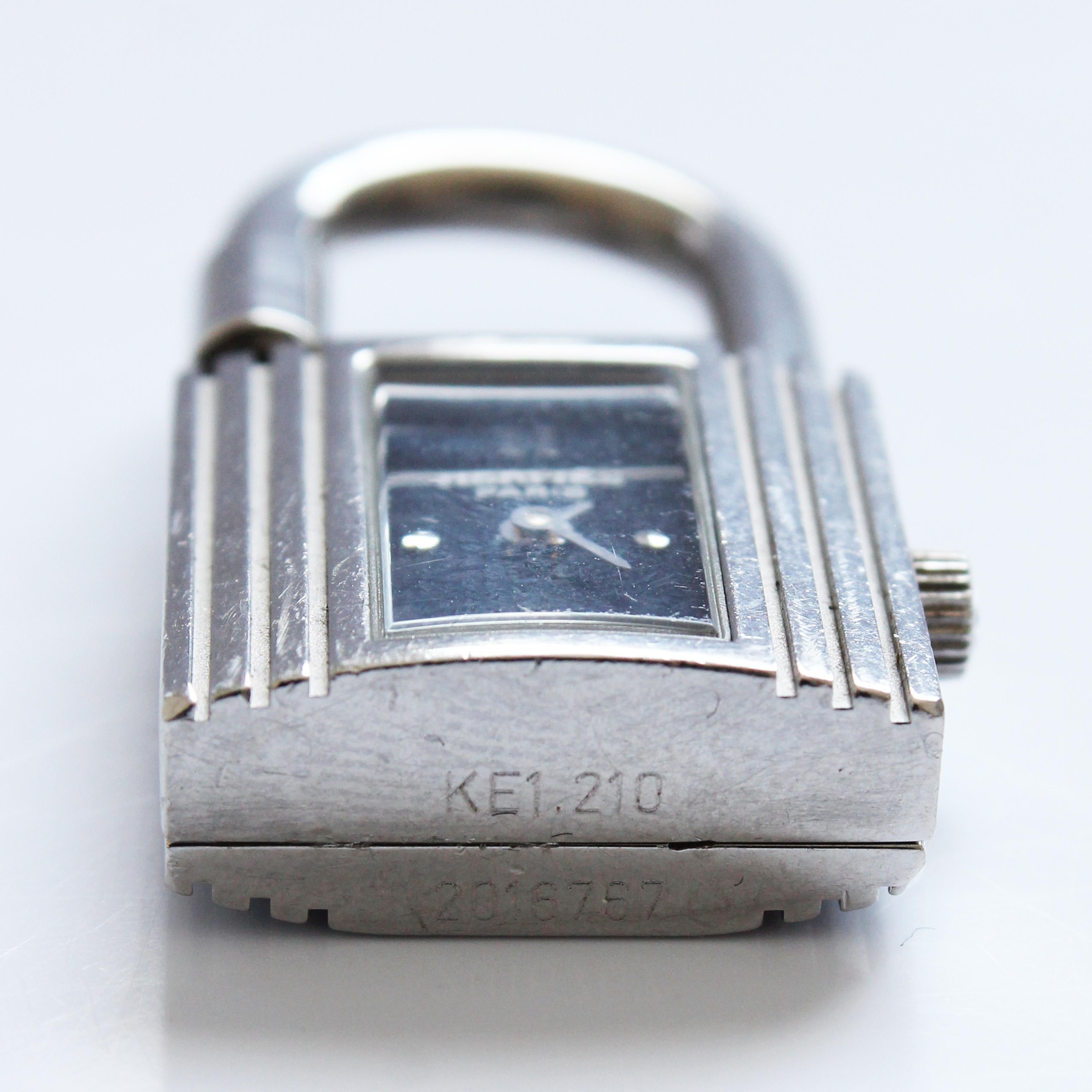 Hermes Kelly Watch Silver Cadena Lock Black Epsom Leather Strap 2004  For Sale 4