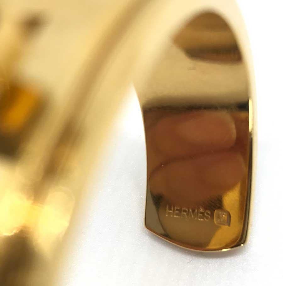 HERMES Kelly White And Gold Bracelet In Good Condition In Paris, FR