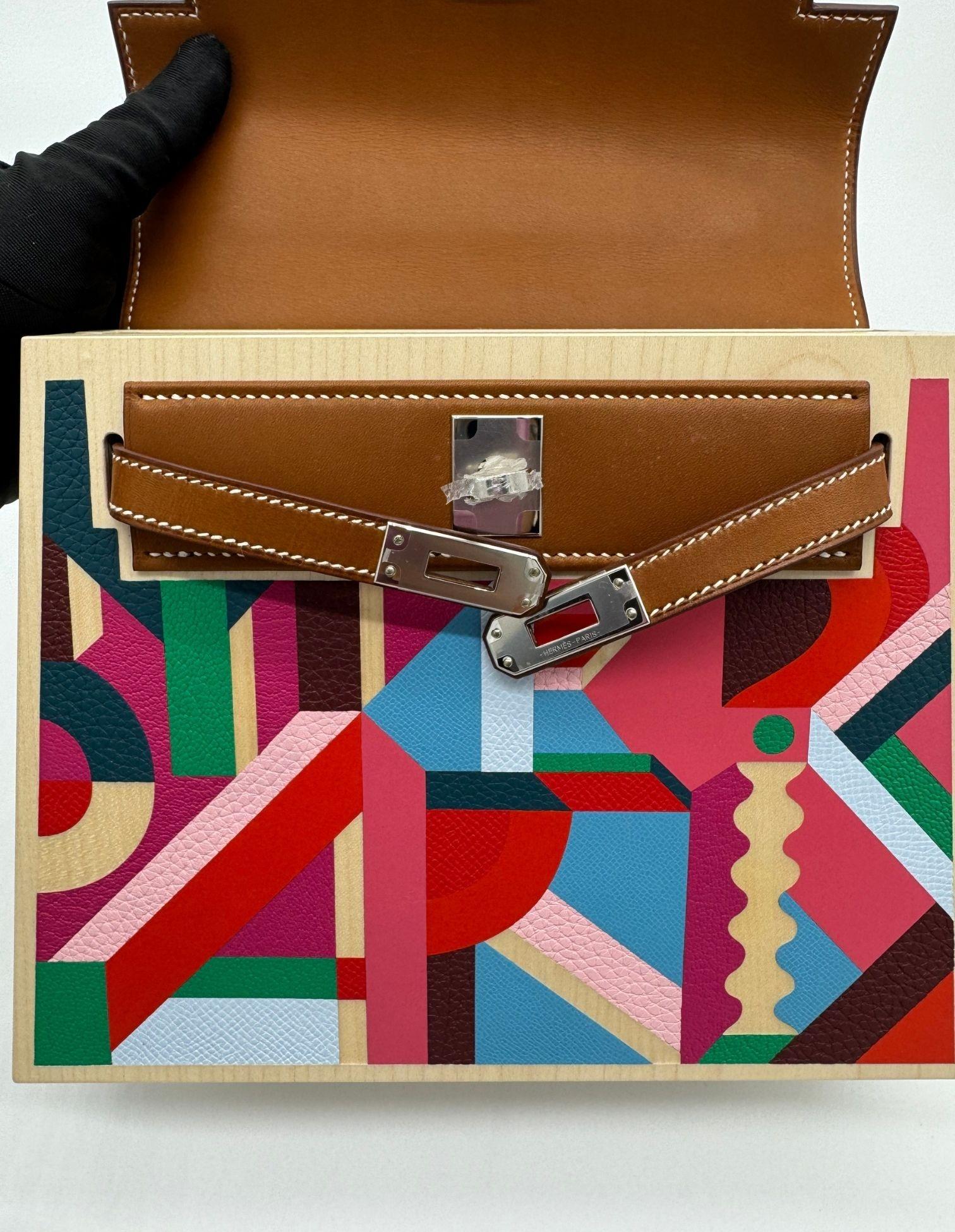 Hermes Kelly Wood Perspective 22 Cavaliere Multicolor NEW im Angebot 13