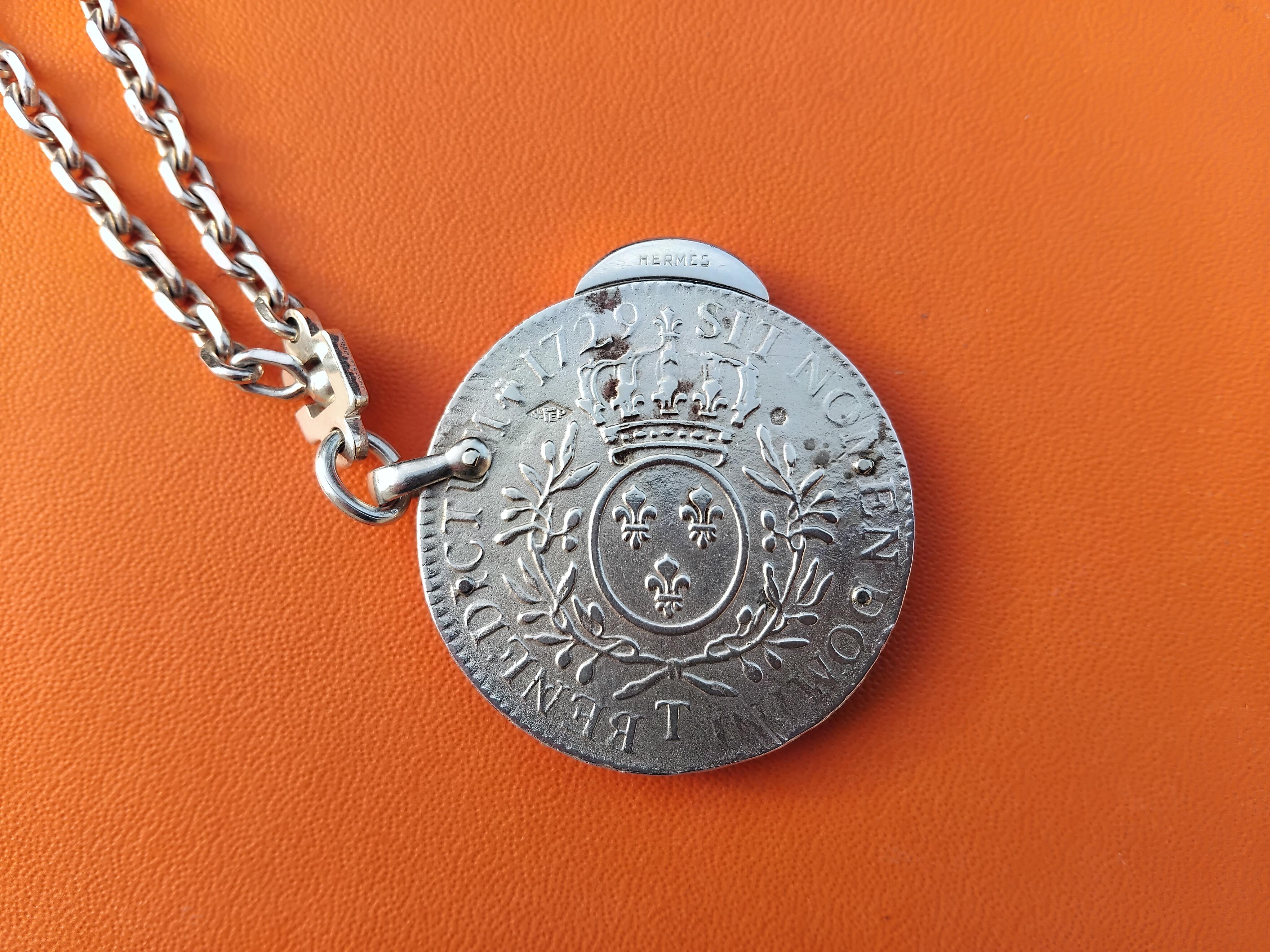 Portachiavi Hermès Louis XV Argento Taglia sigari a ghigliottina in vendita 1
